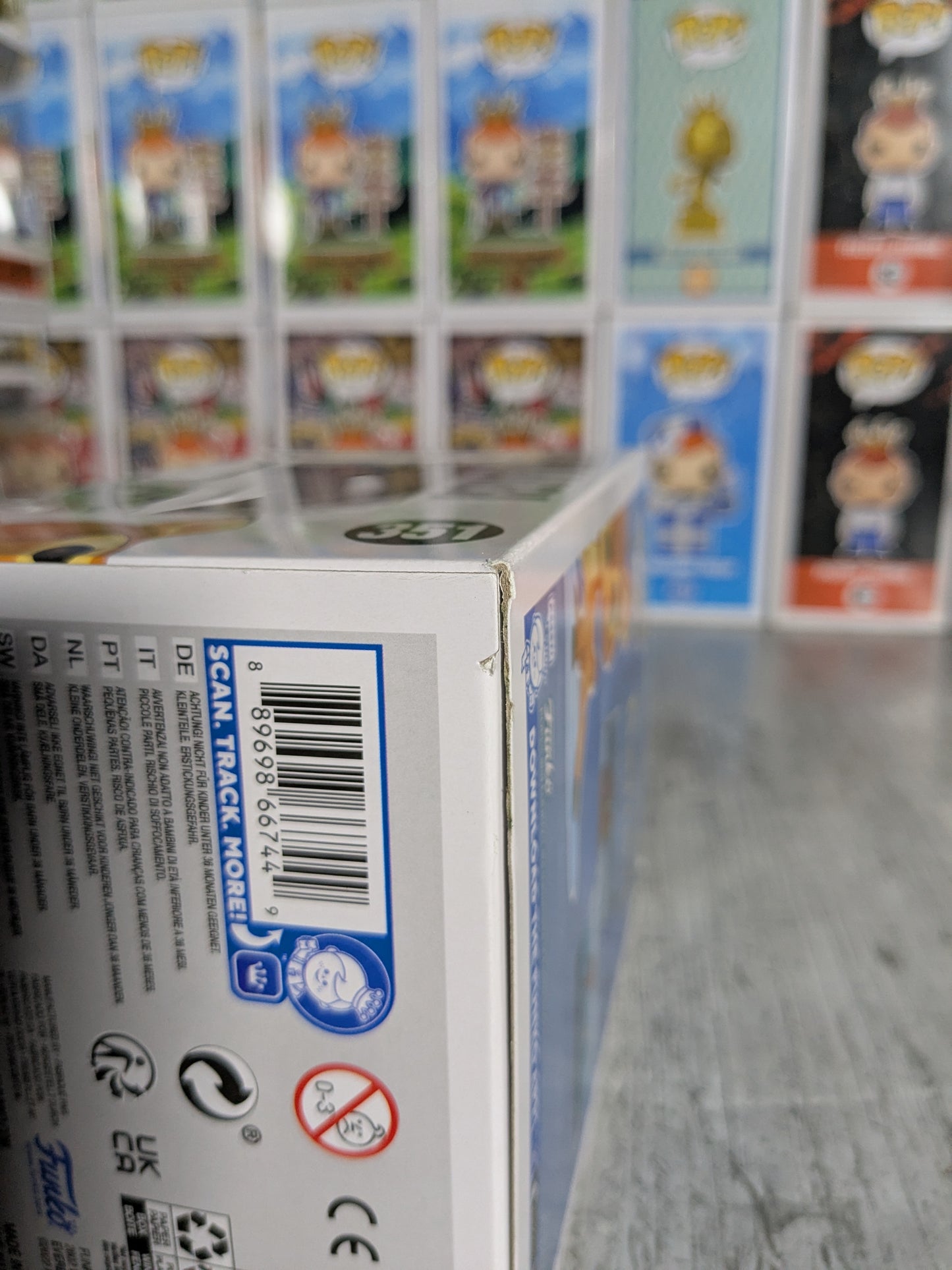 Funko pop 351 - Bambi (Funko x Loungefly/3000PCS/Flocked/Damaged Box)