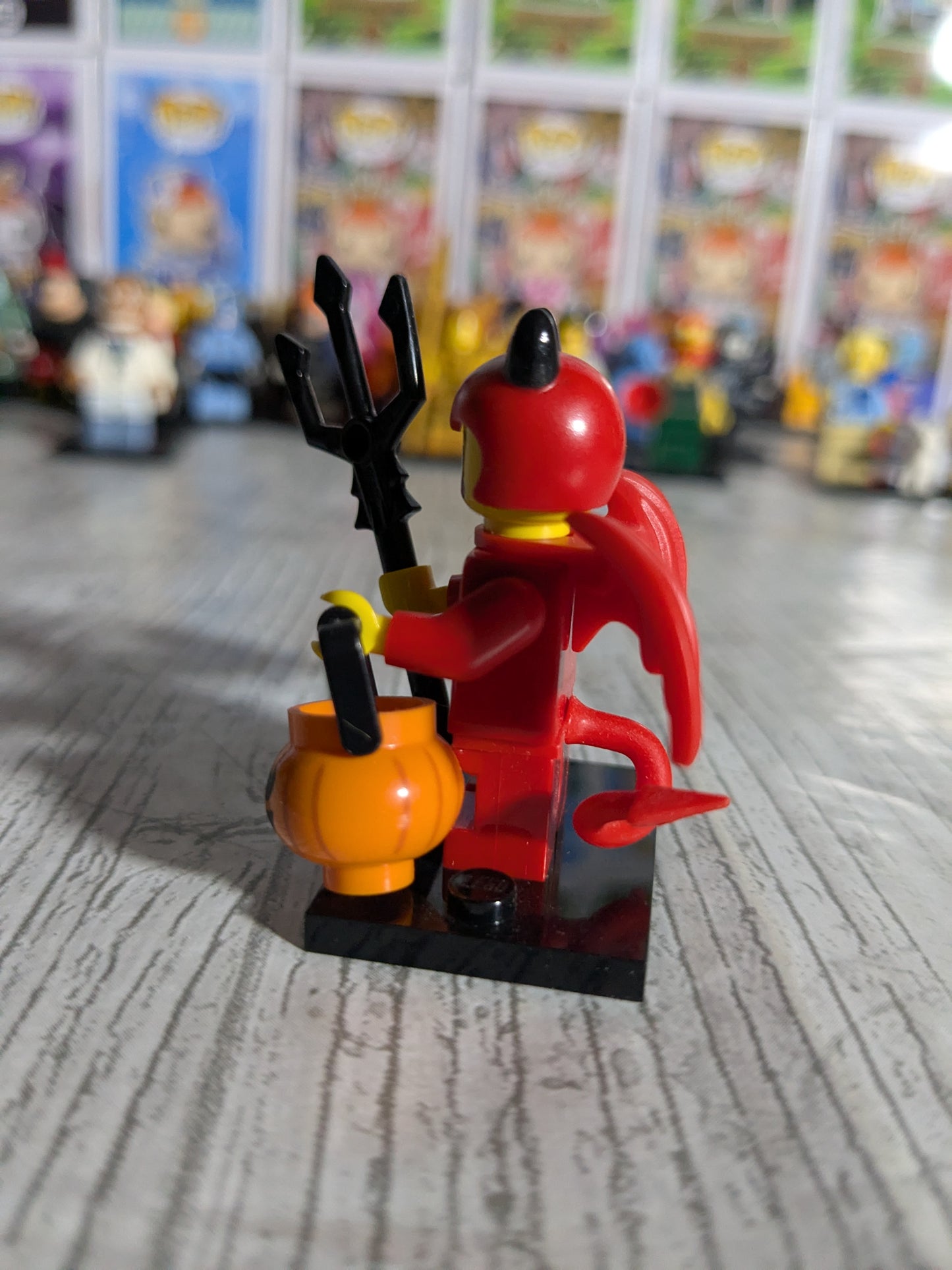 LEGO Minifigures : Cute Little Devil