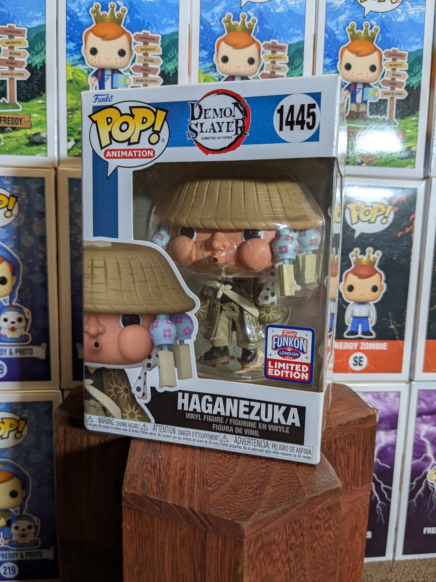 Funko pop 1445 : Haganezuka (FL2024/ Damaged Box)