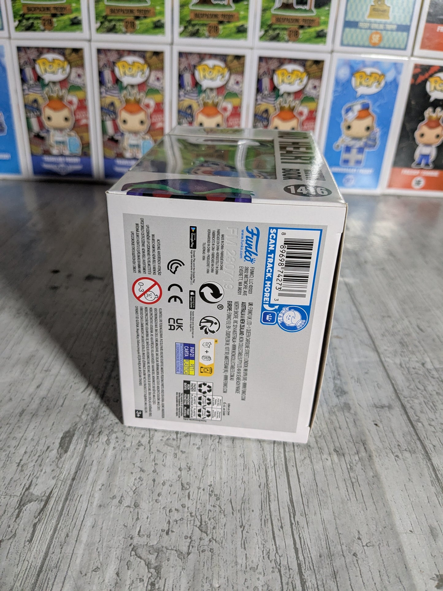 Funko pop 1416 : No Heart with Book (FC2023)