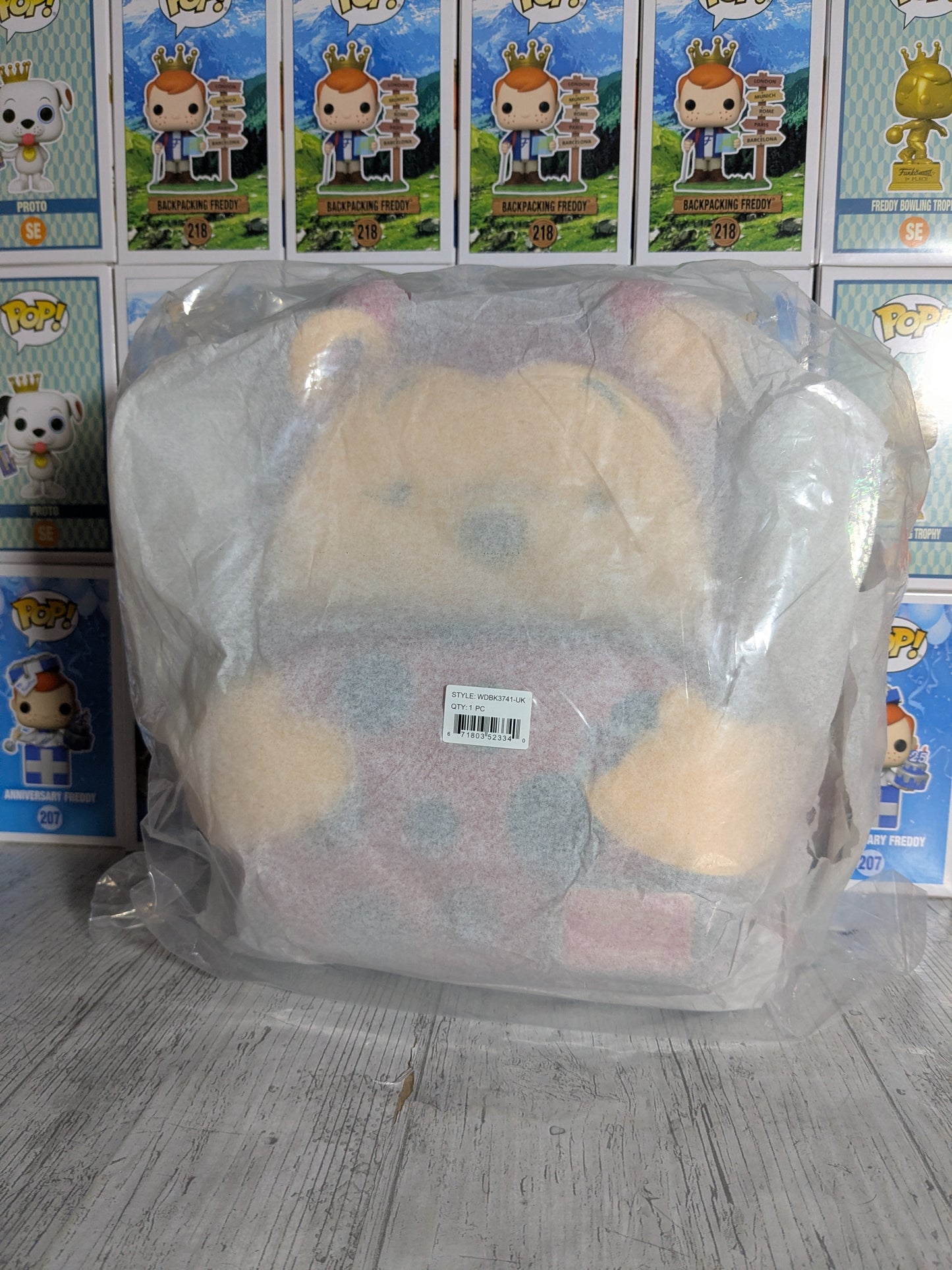 Loungefly : Ladybug Pooh Cosplay Mini Backpack 🐞