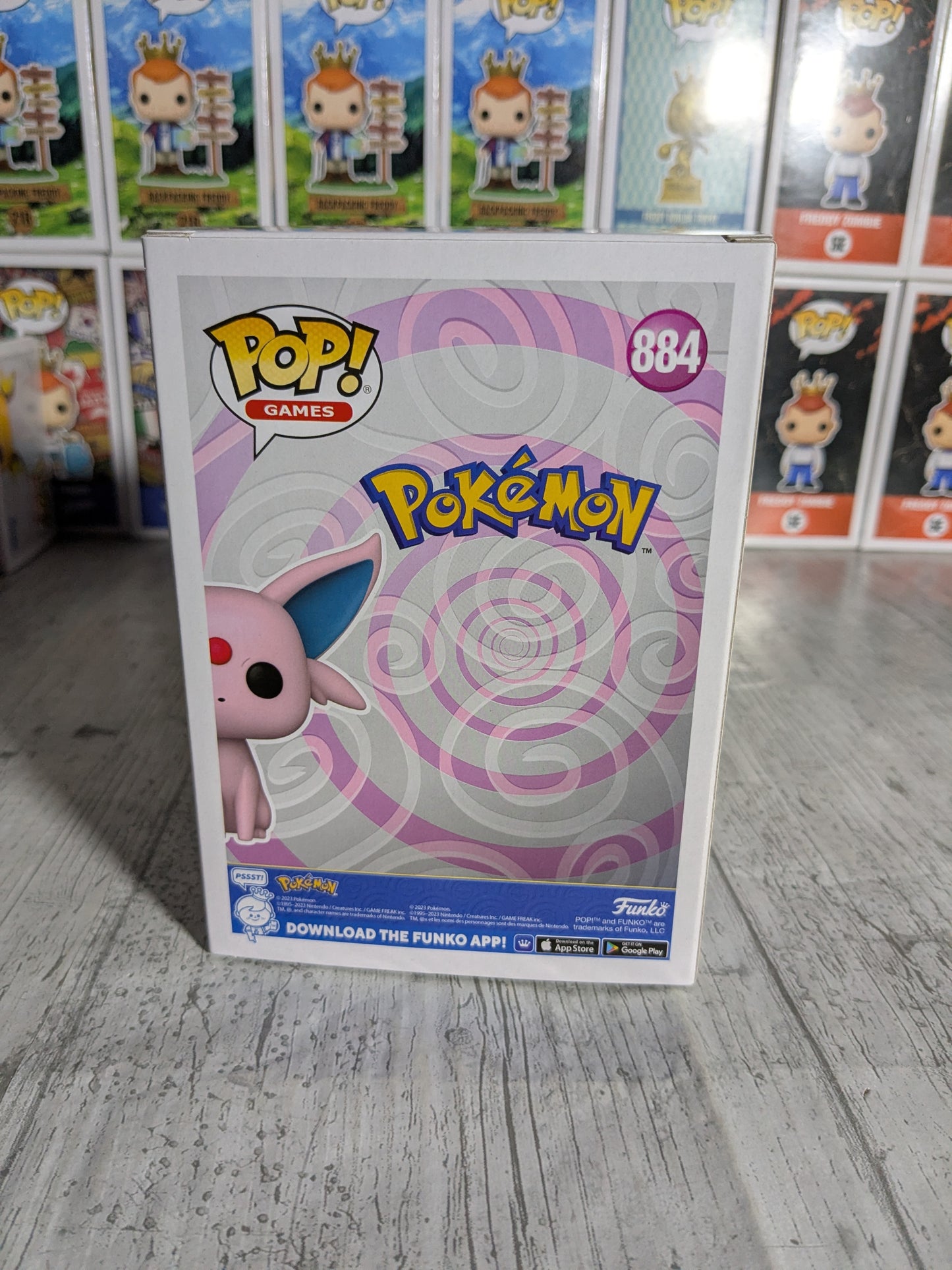 Funko pop 884 : Espeon / Mentali / Psiana (Flocked)