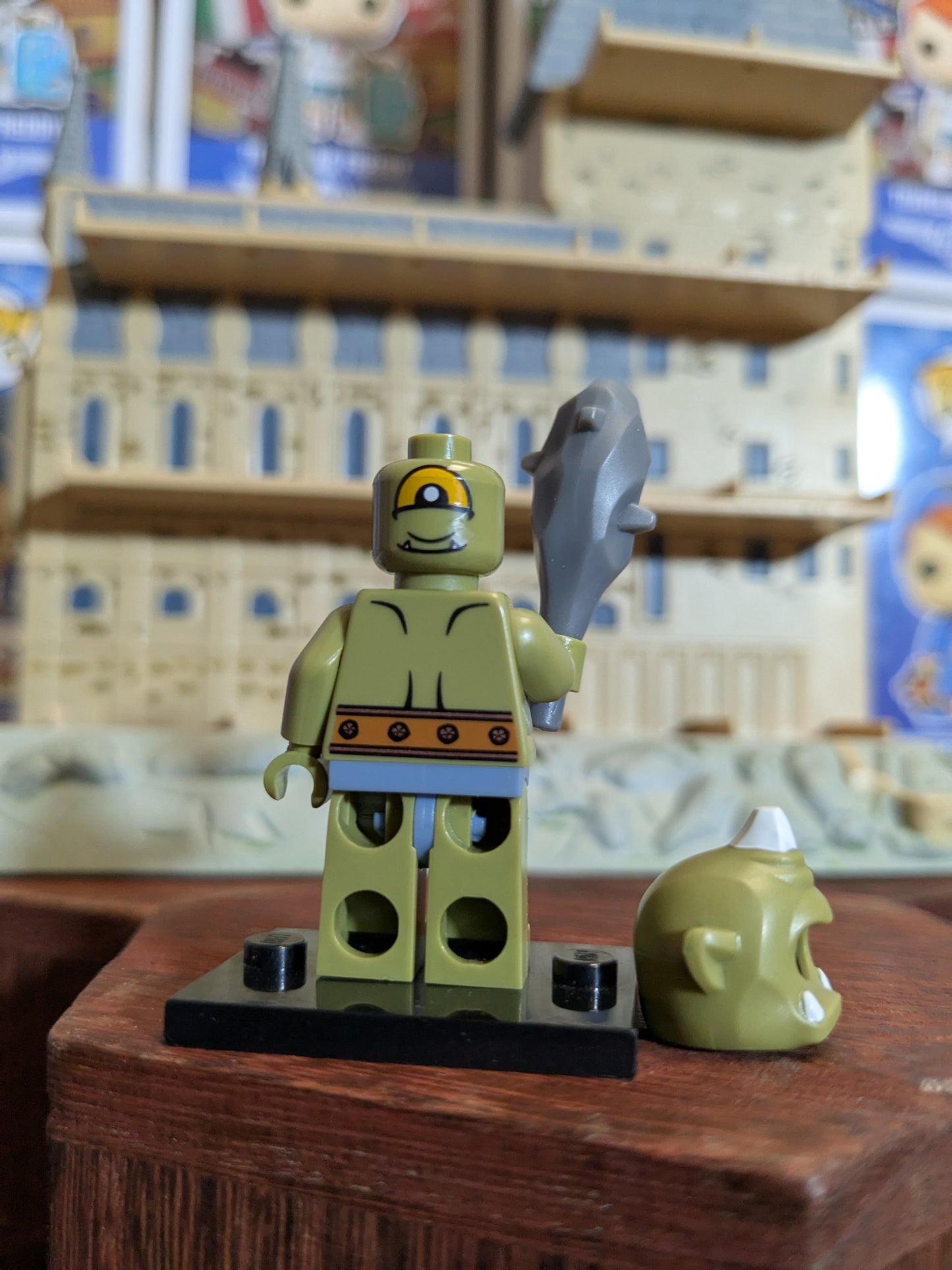 Lego Minifigures : Cyclops