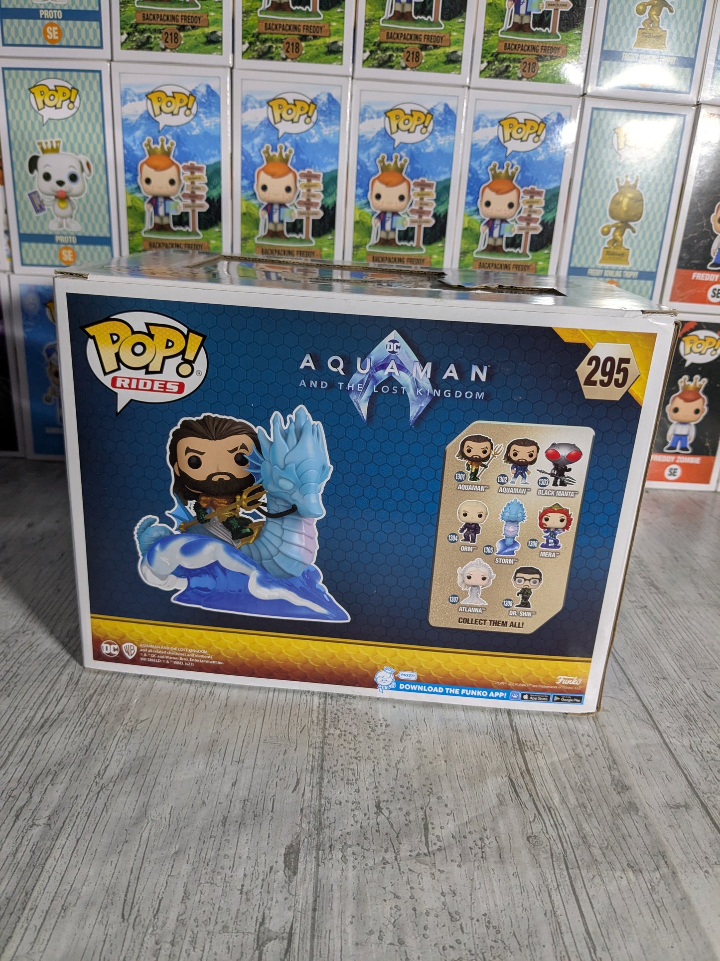 Funko pop 295 : Aquaman and Storm (Damaged Box/Opened)