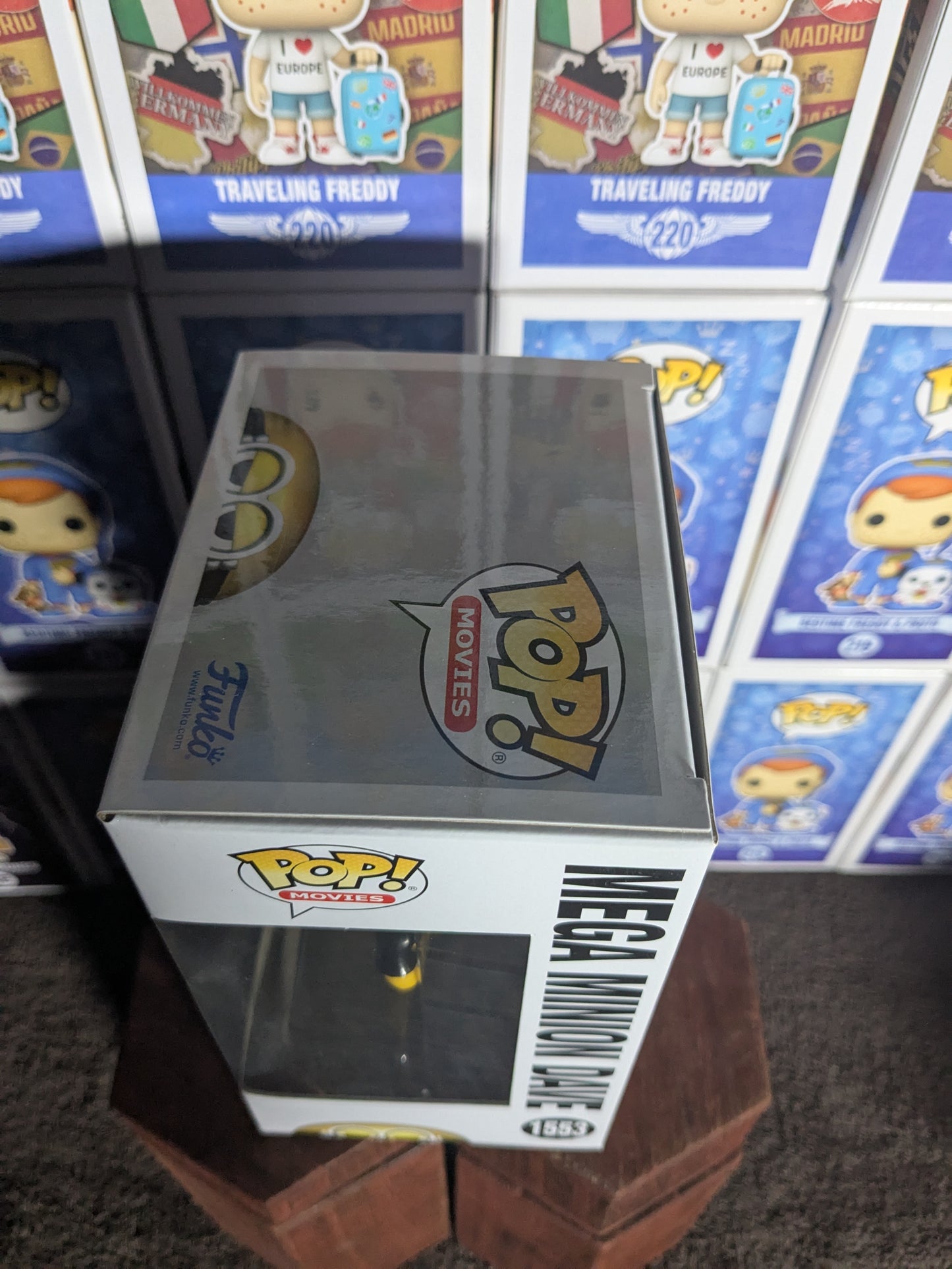 Funko pop 1553 : Mega Minion Dave - CapyToys