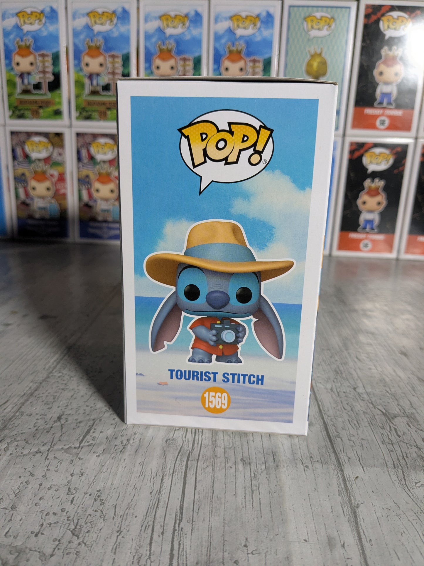 Funko pop 1569 : Tourist Stitch