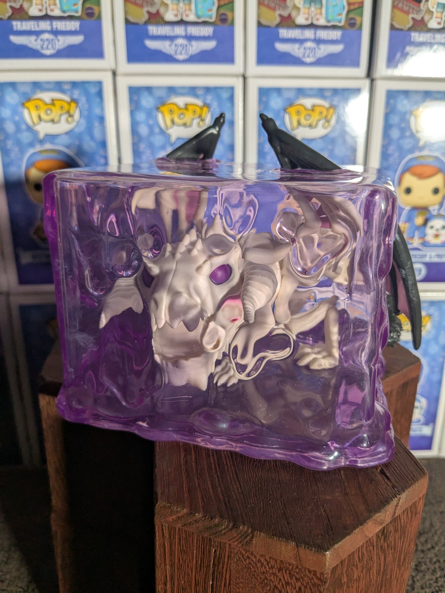 Funko pop 1069: Cubo gelatinoso con Dracolich (plastica luminosa/aperta/danneggiata)