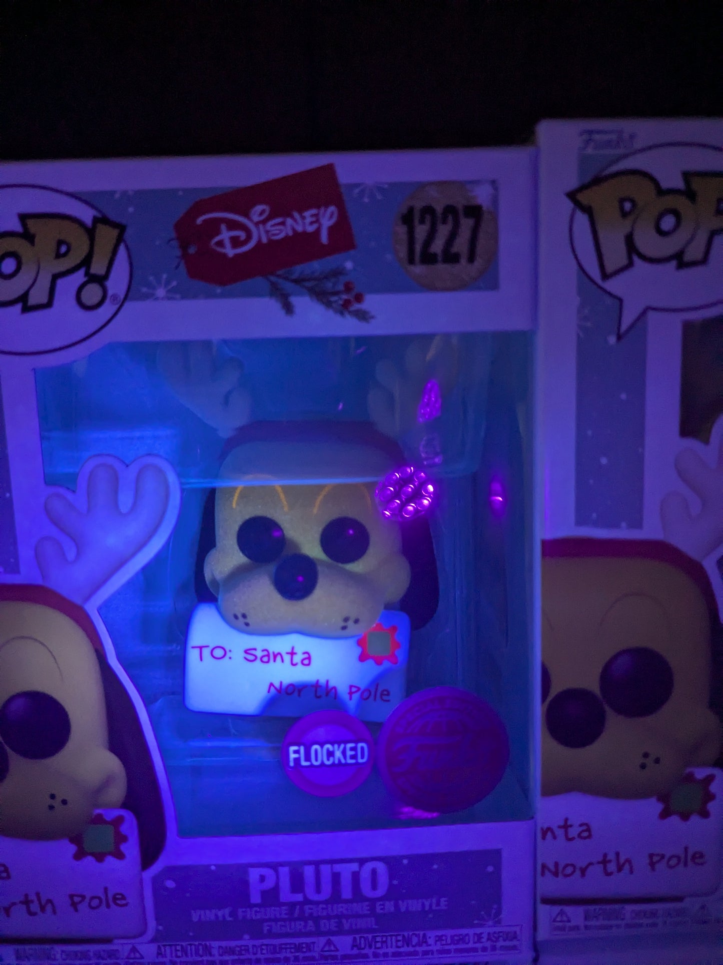 Funko pop 1227 : Pluto (Flocked) - CapyToys