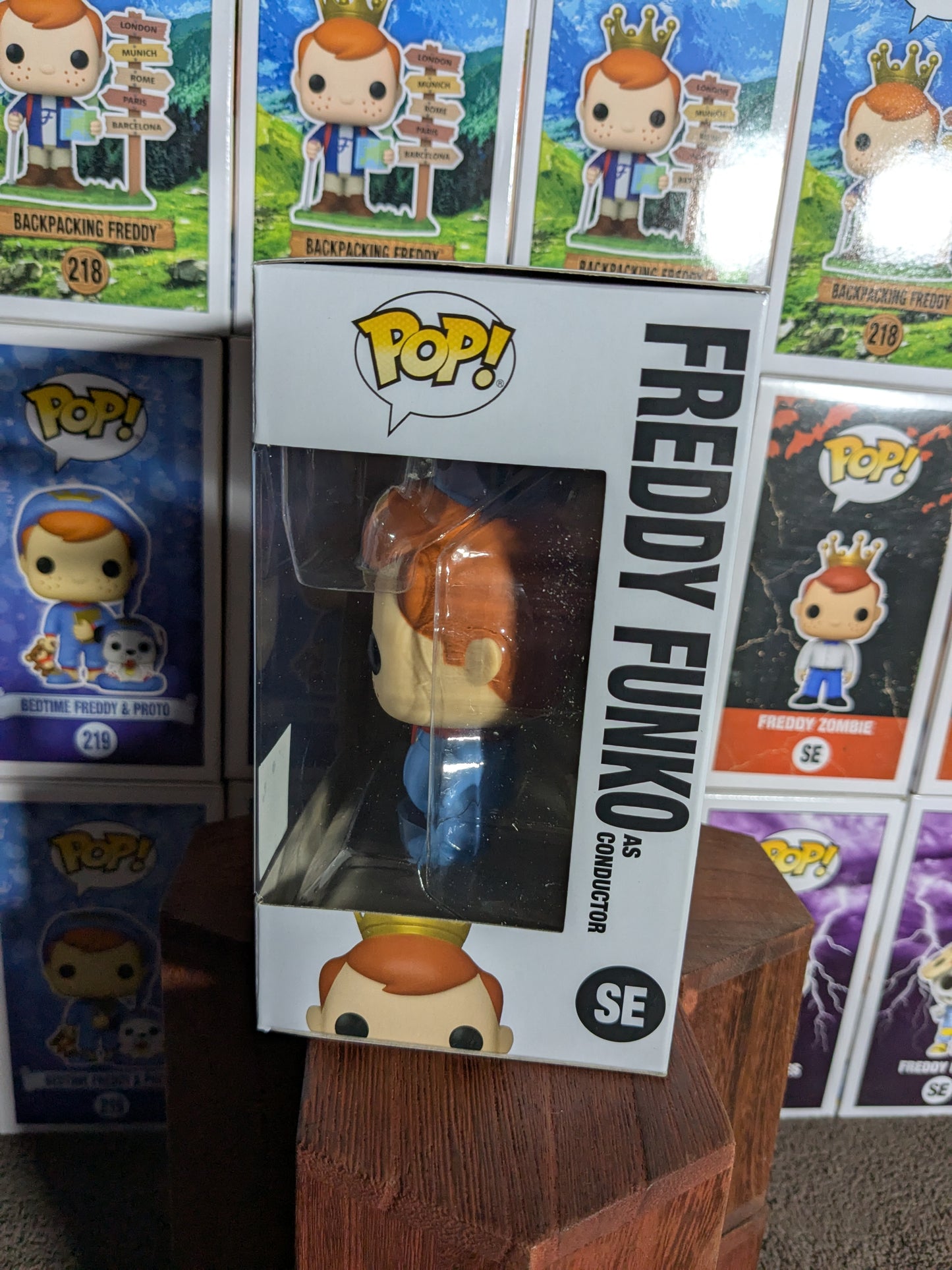 Funko pop SE : Freddy Funko as Conductor (2000PCS)