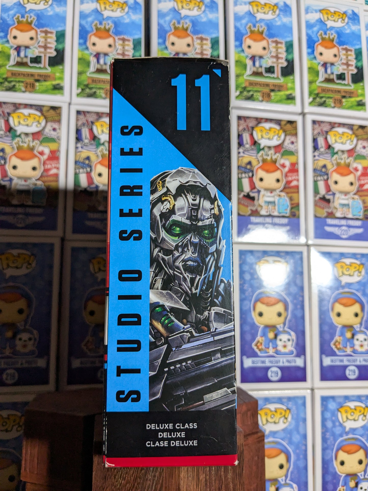 Studio Series 11 : Lockdown