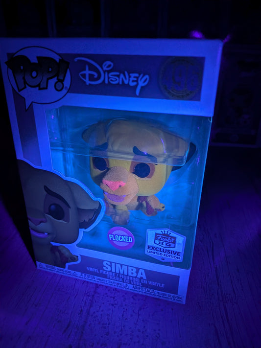 Funko pop Disney The Lion King #496 - Simba (Flocked/HQE)