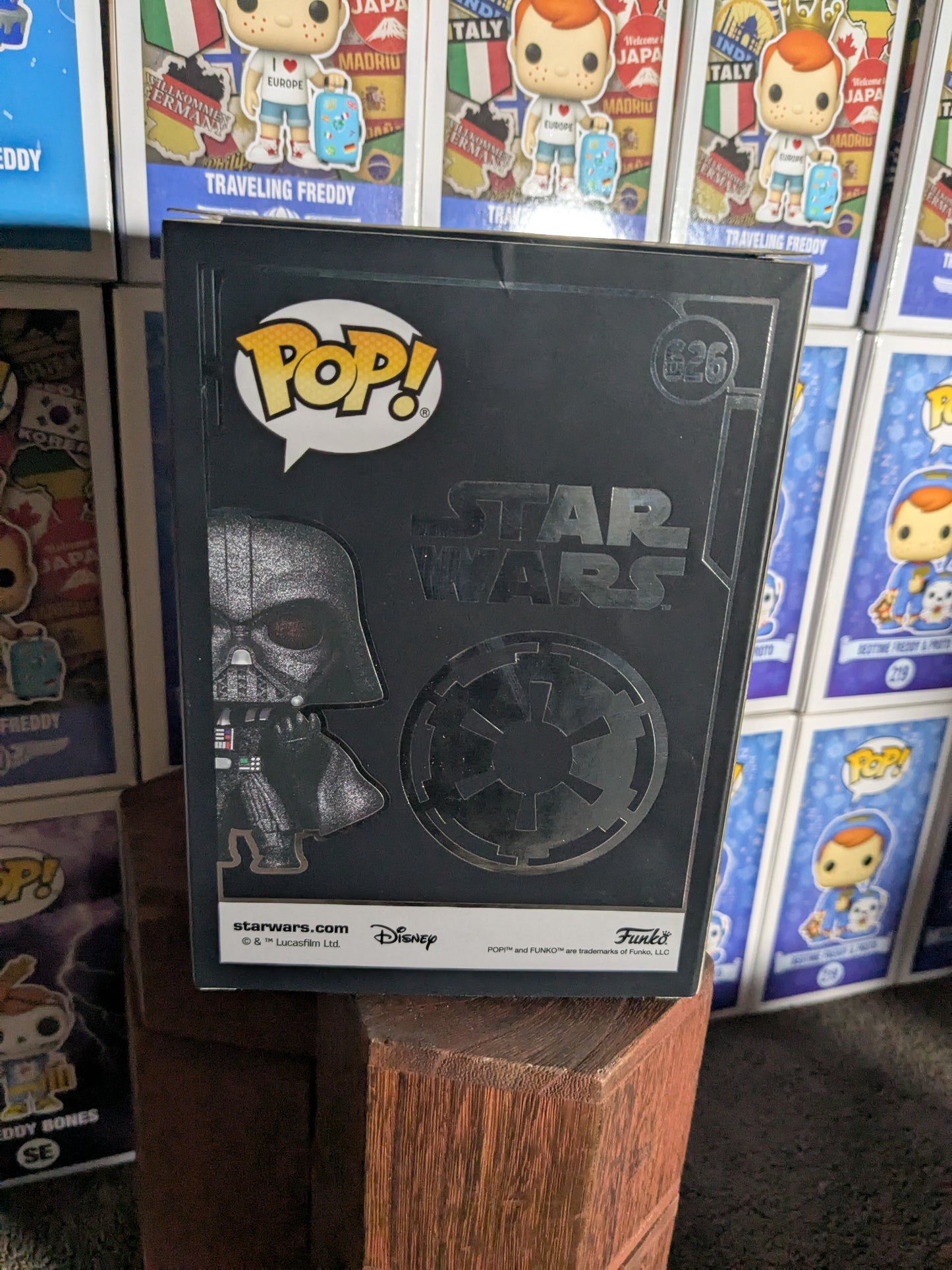 Funko pop 626 : Darth Vader (💎) - CapyToys