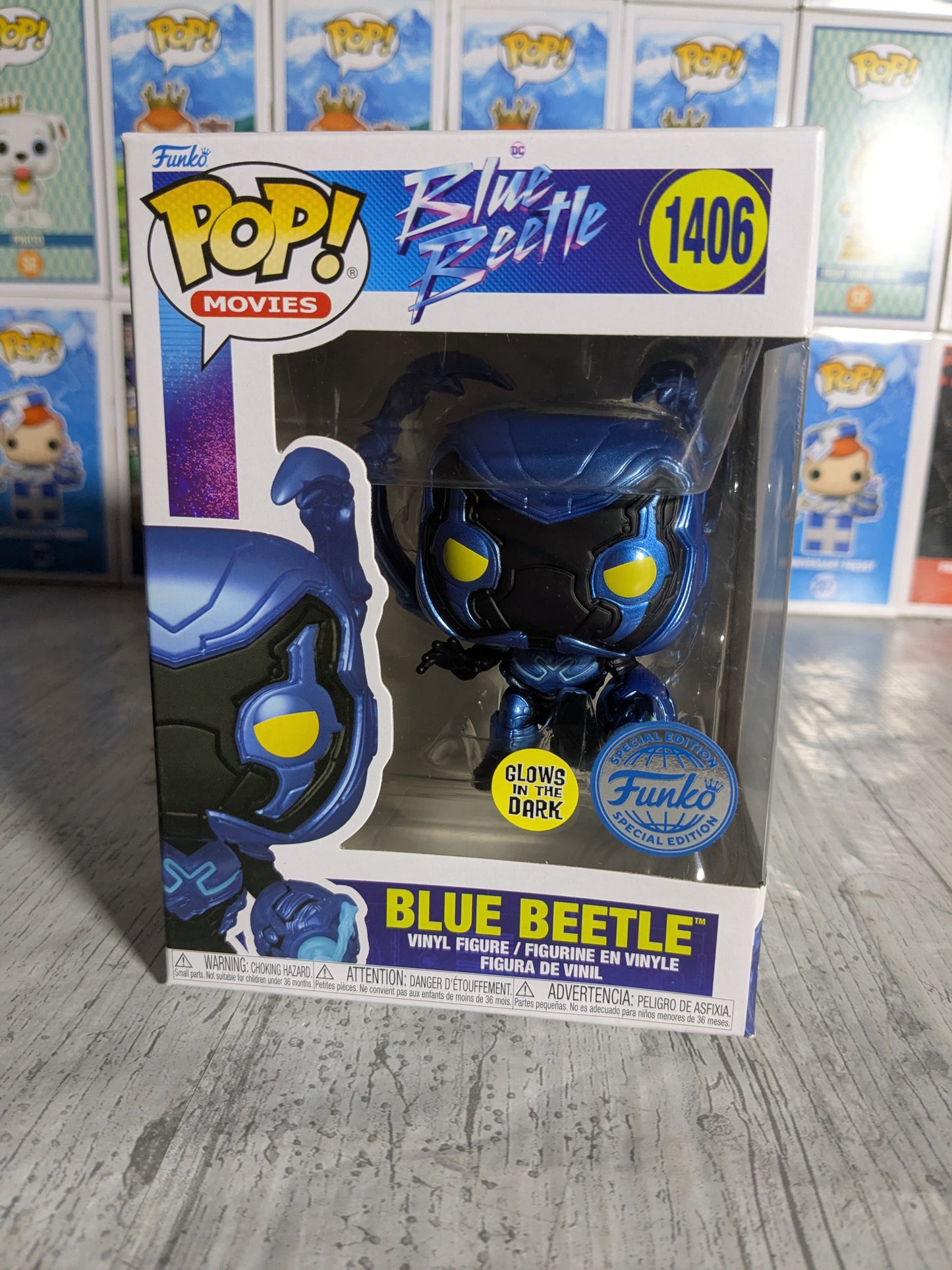 Funko pop 1406 : Blue Beetle (Glow)