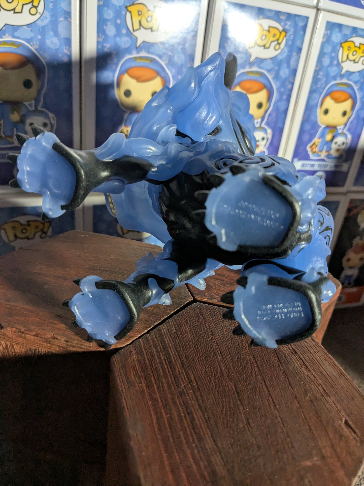 Funko pop 1733 : Matatabi (Opened/Glow/FC2024)