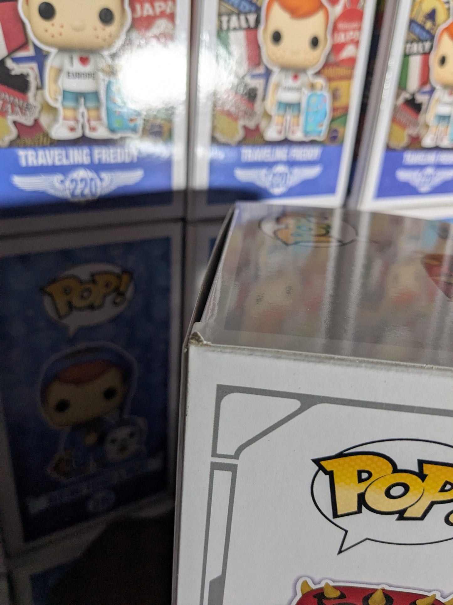 Funko pop 647 : Darth Maul (FC2022) - CapyToys