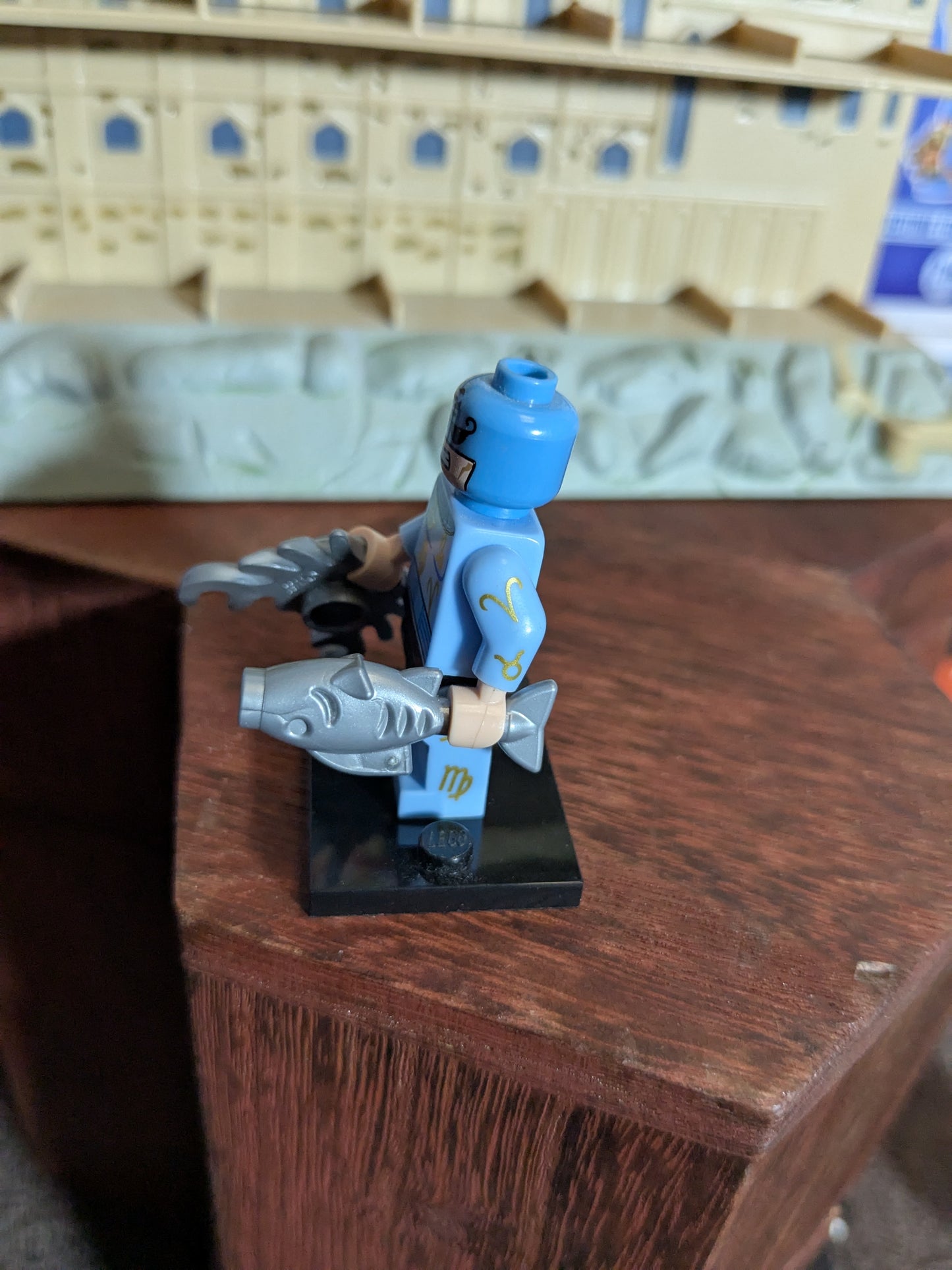 Lego Minifigures : Zodiac Master