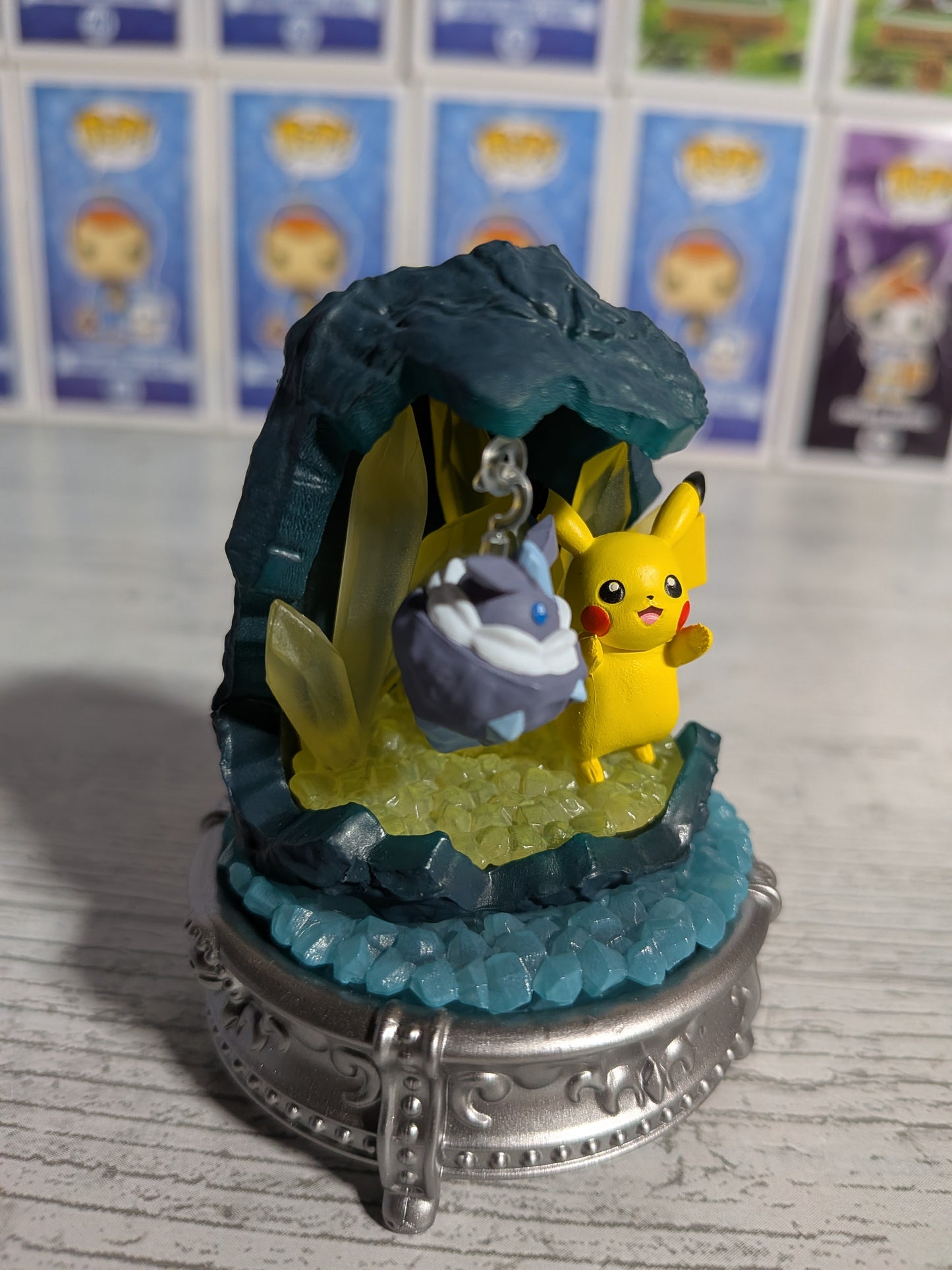 Re-Ment Pokémon - Pikachu & Strassie / Carbink - Gemstone Shining Miracle