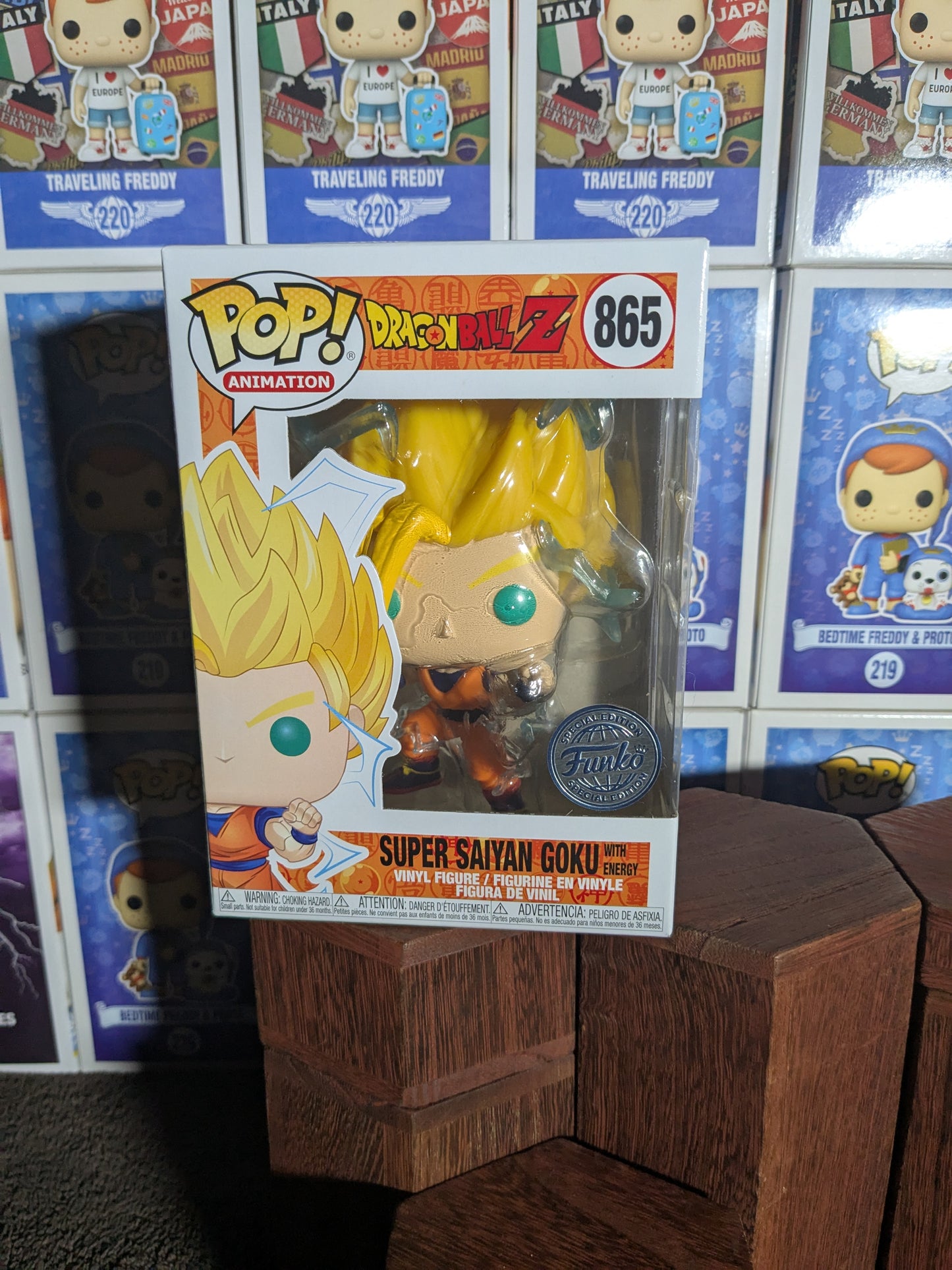 Funko pop 865 : Super Saiyan Goku with Energy