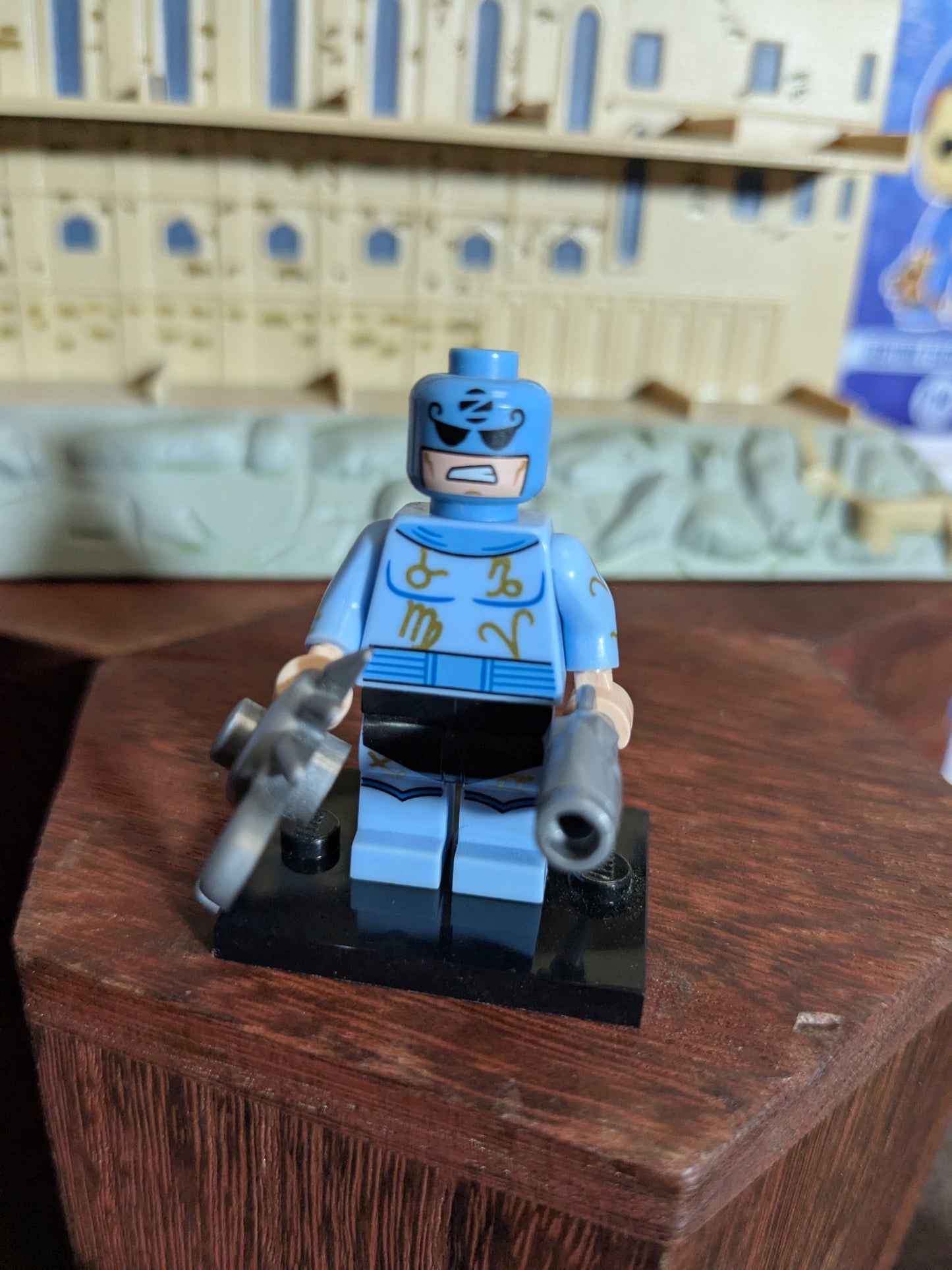 Lego Minifigures : Zodiac Master