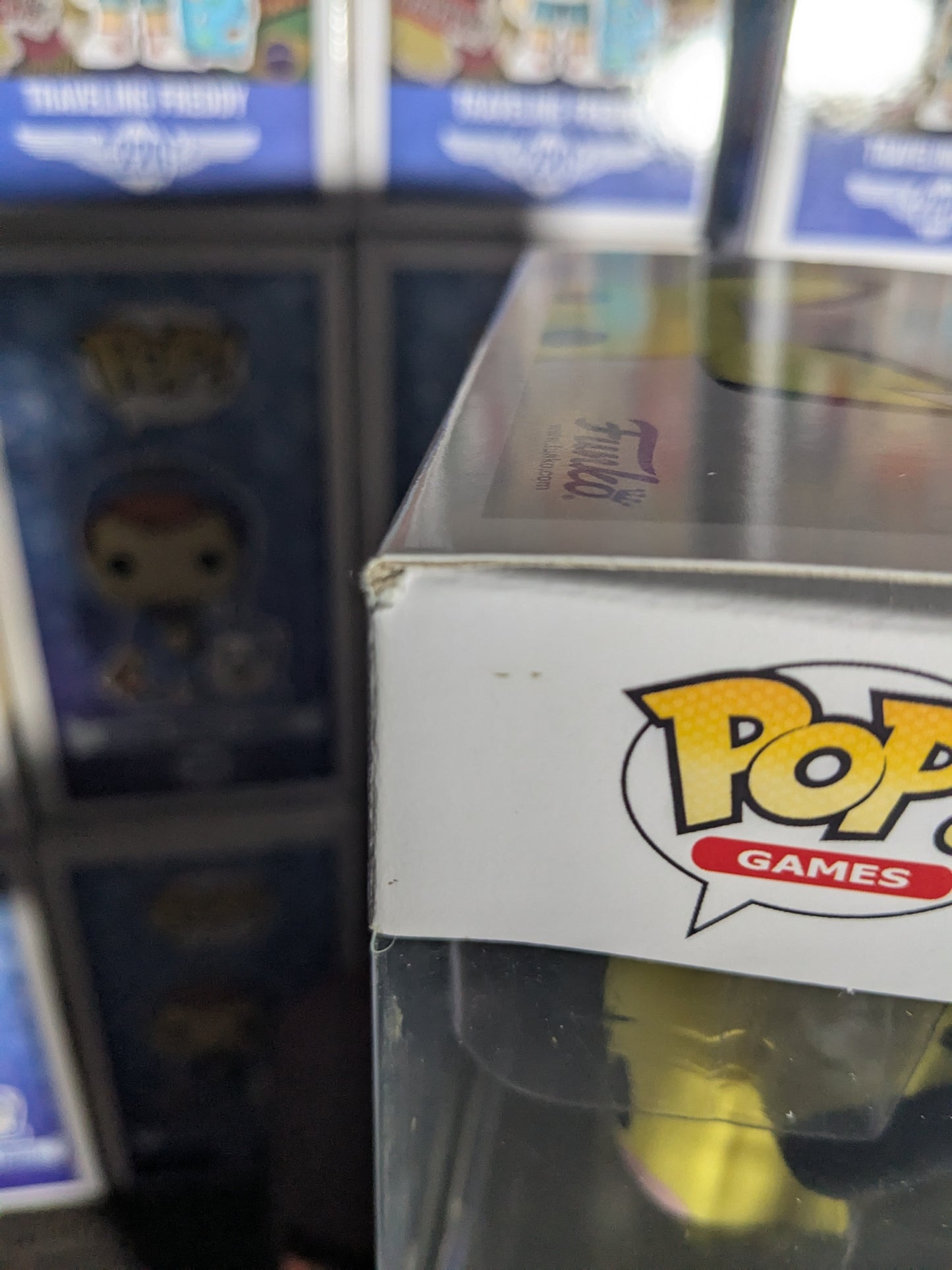 Funko pop 579 : Pichu (Flocked)