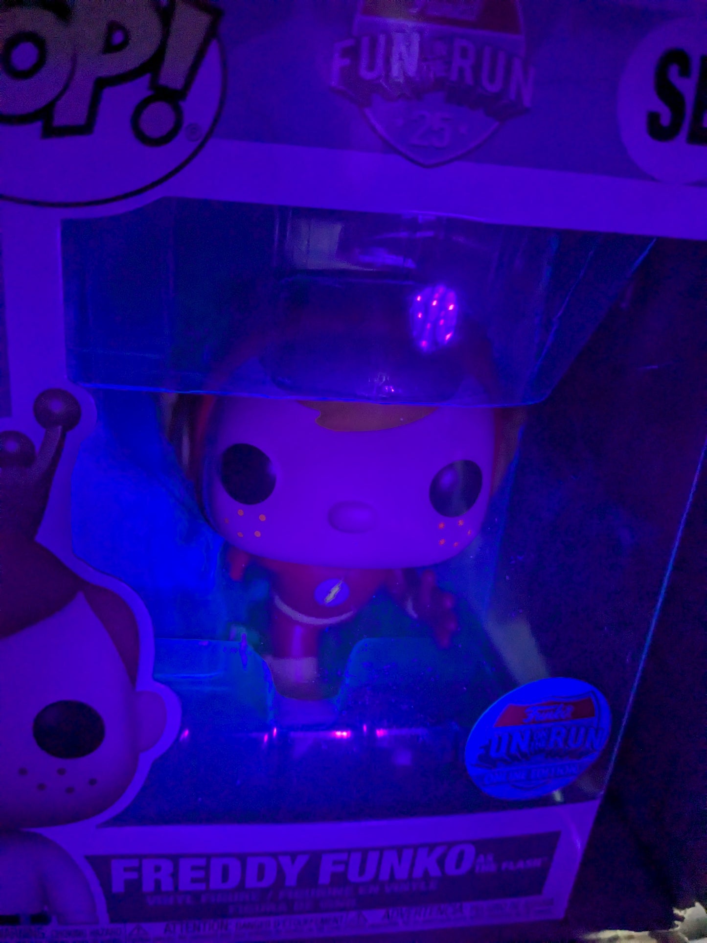 Funko pop SE : Freddy Funko as The Flash Bundle