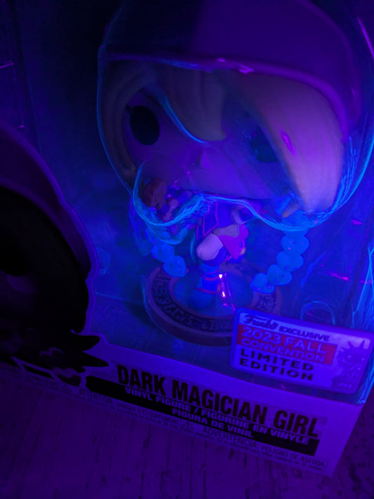 Funko pop 1461 : Dark Magician Girl (FC2023/Damaged Box)