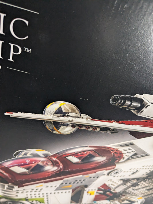 LEGO Star Wars #75309 - Republican Gunship Ultimate Collector Series