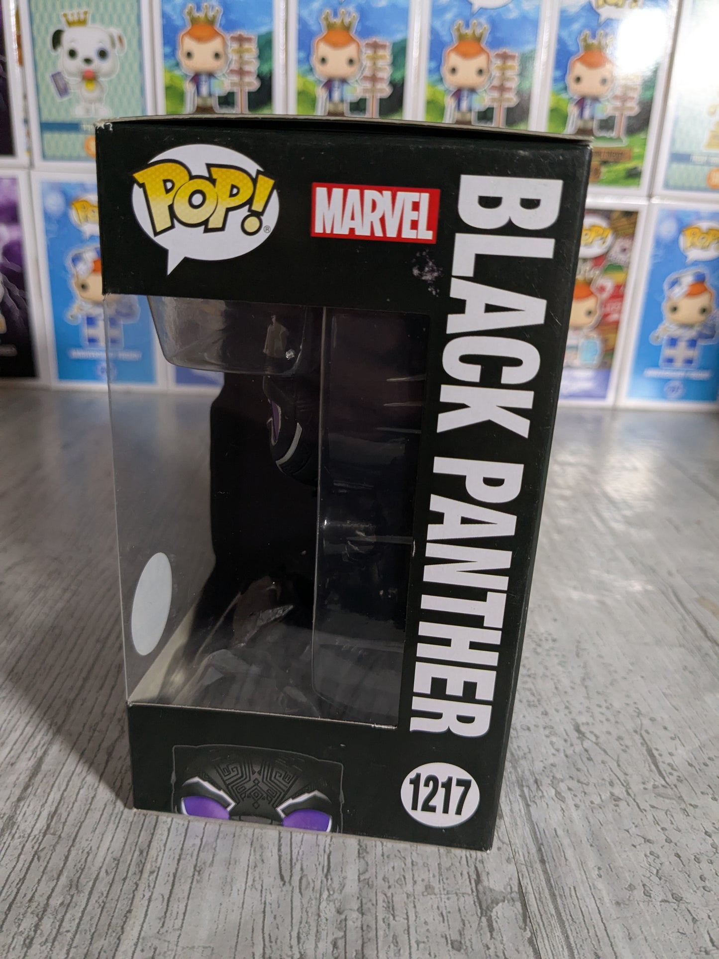 Funko pop 1217 : Black Panther (Lights and Sounds)