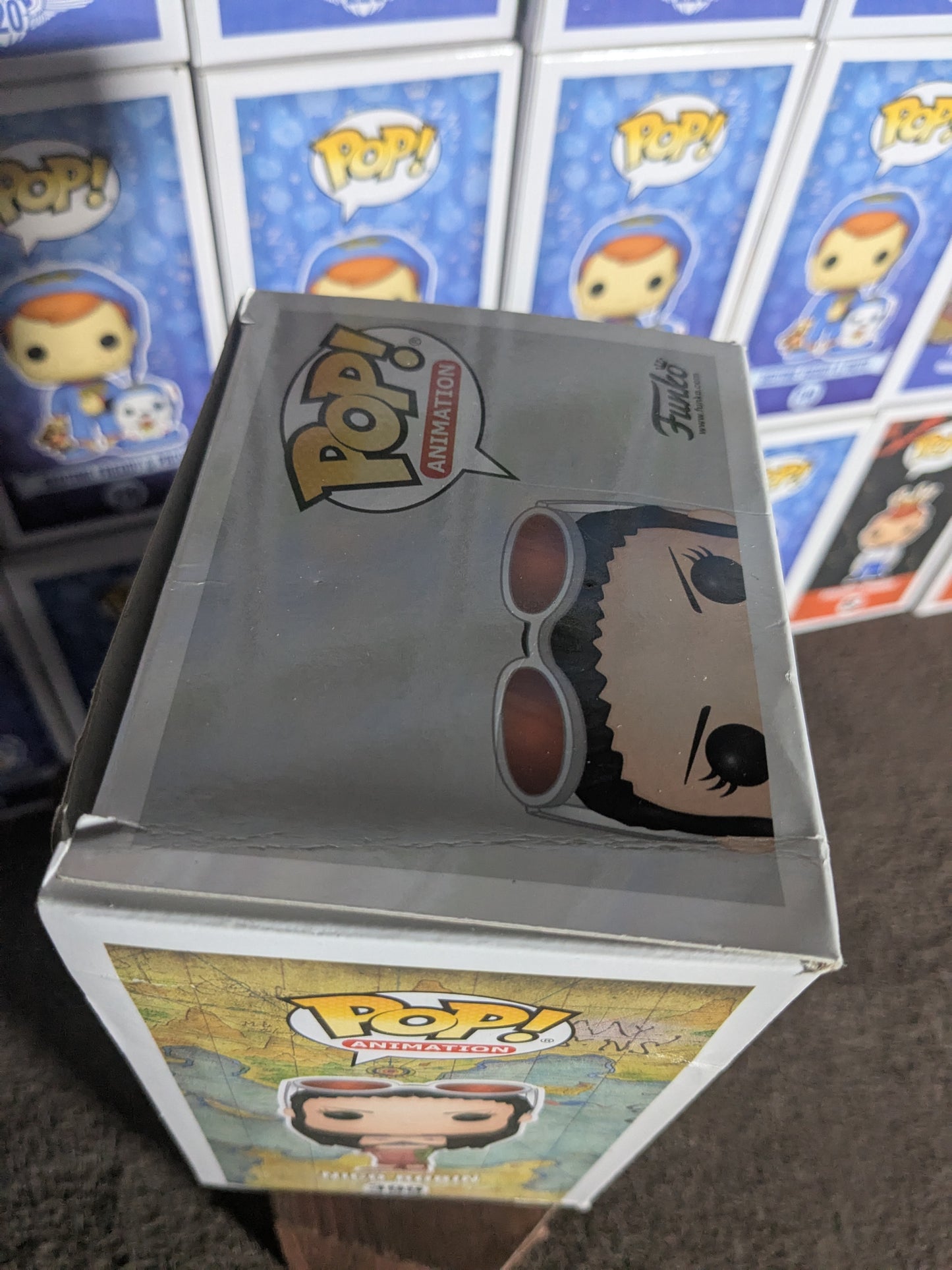 Funko pop 399 : Nico Robin (Damaged Box)