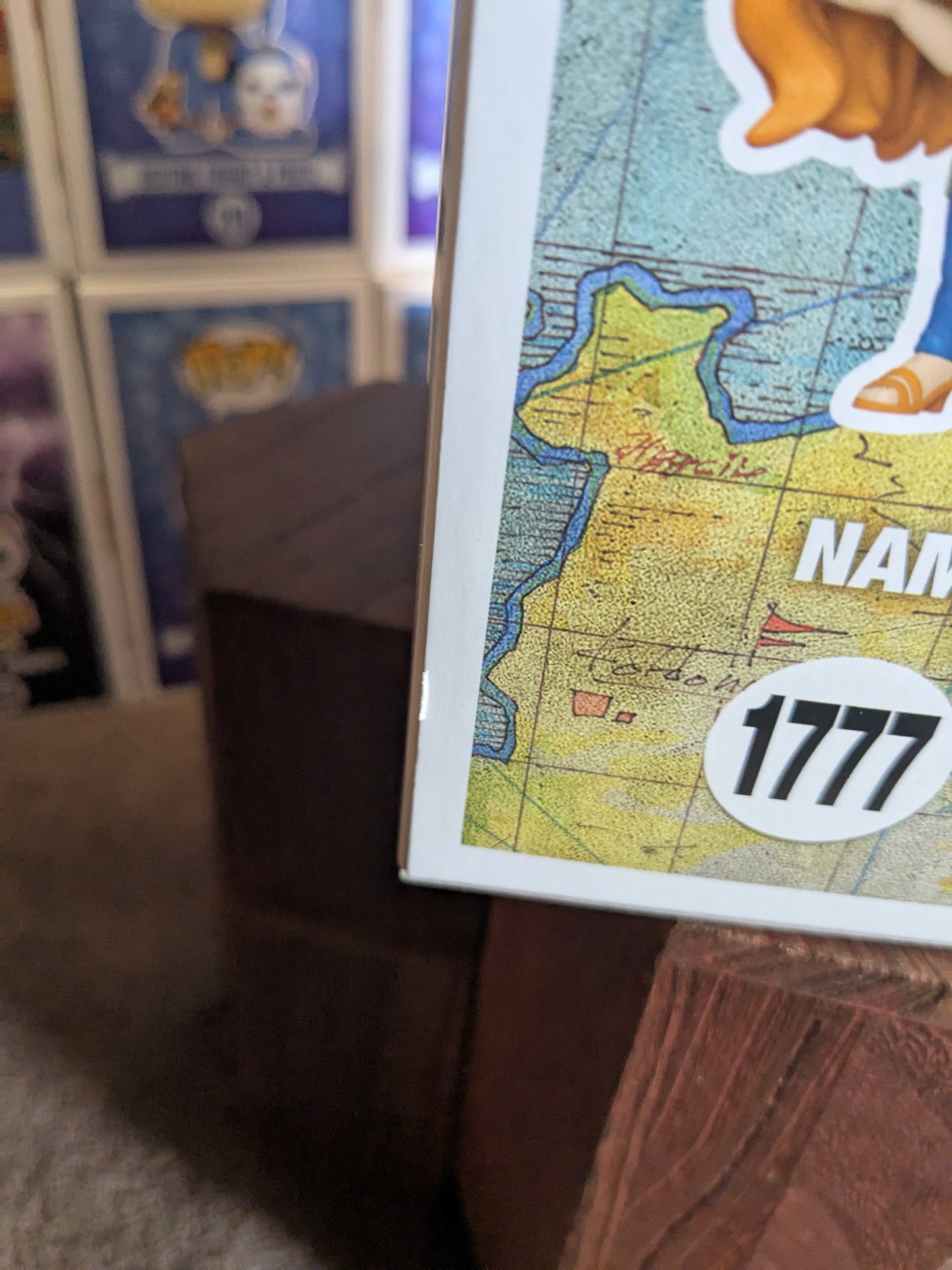 Funko pop 1777 : Nami Wanted Poster (Damaged box)