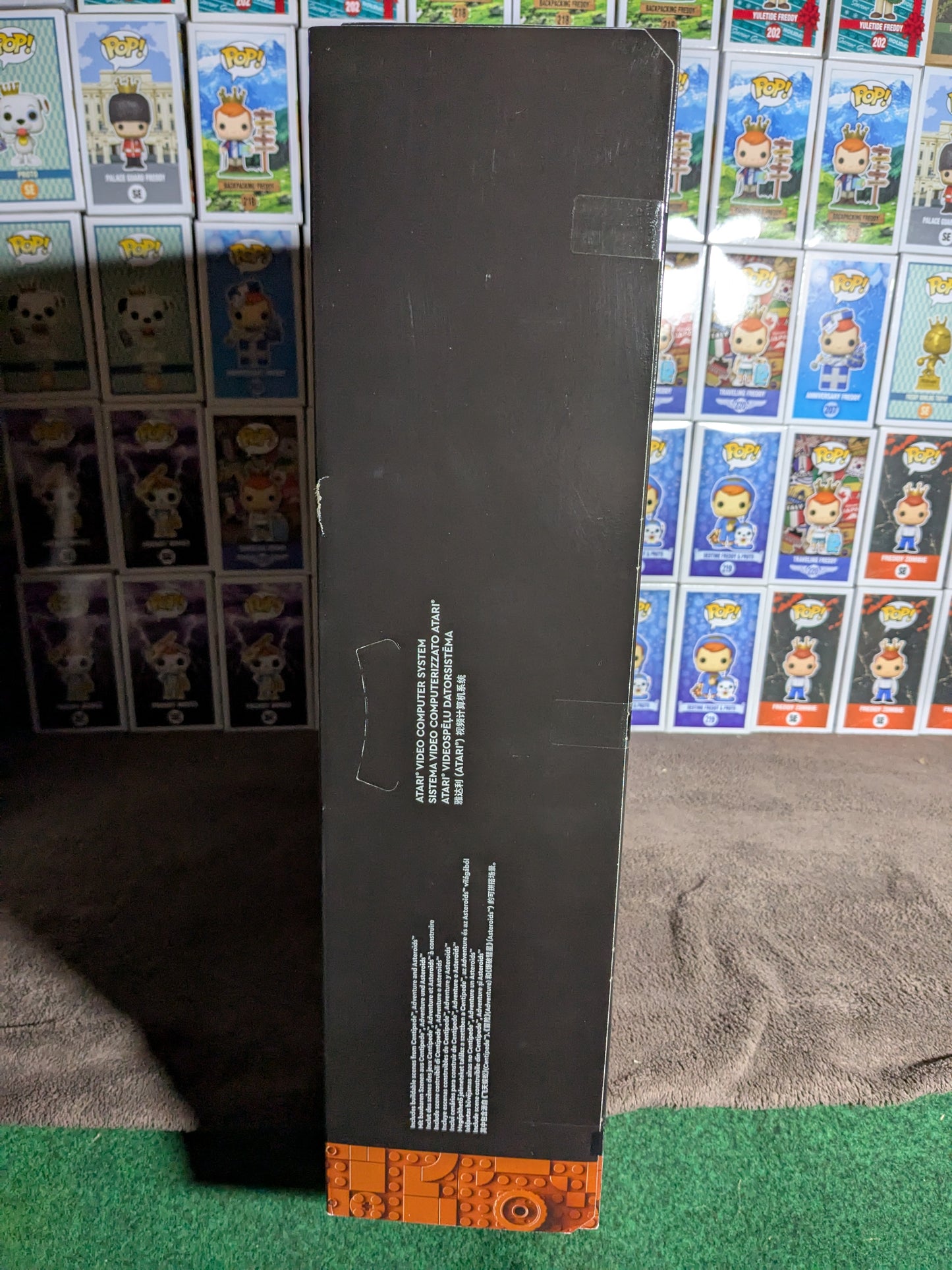Lego 10306 : Atari Video Computer System (Damaged Box)