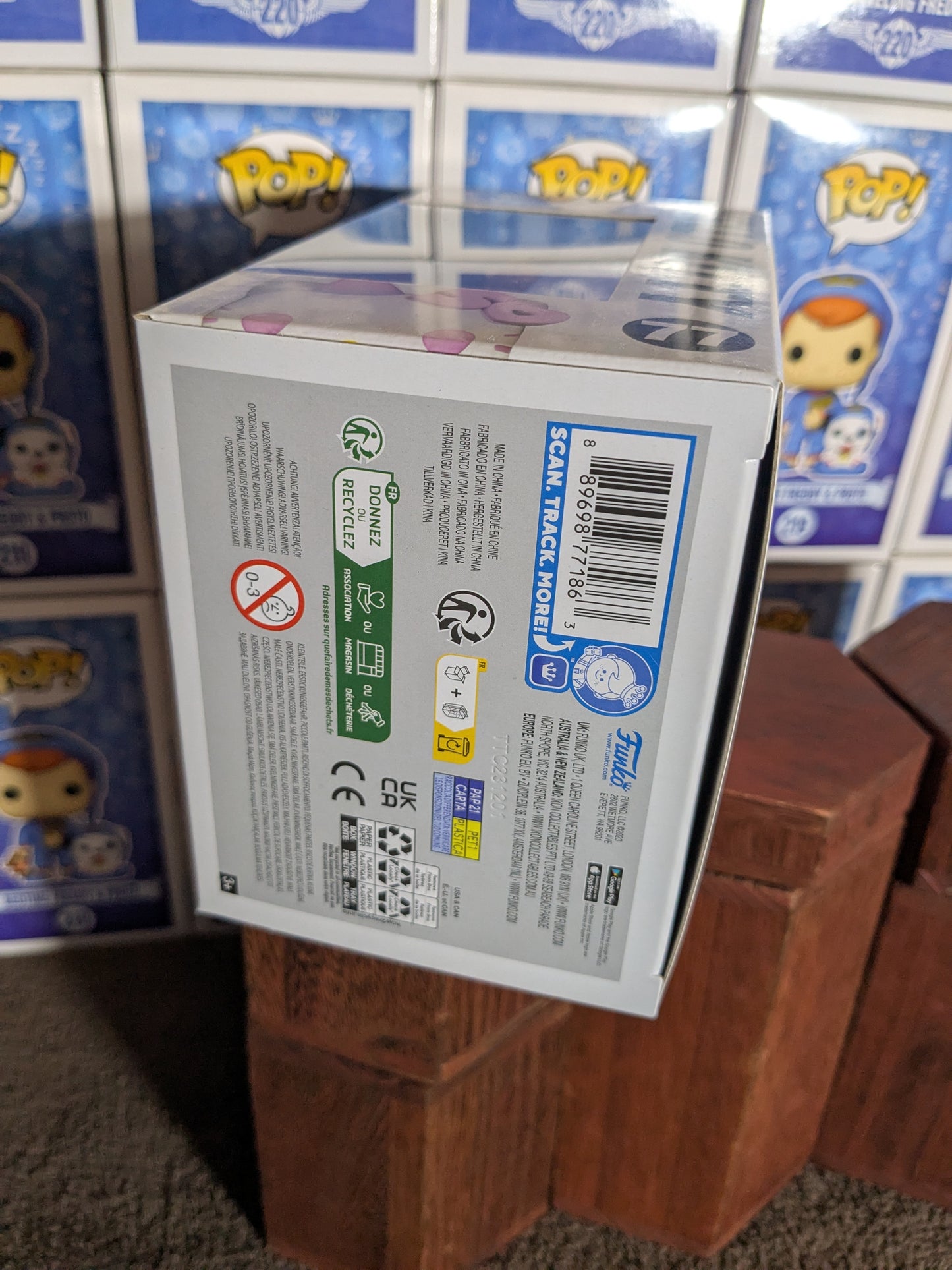 Funko pop 77: Hello Kitty (Glitter)