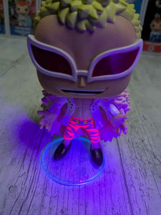 Funko pop 400 : Donquixote Doflamingo (Opened/Damaged Box)