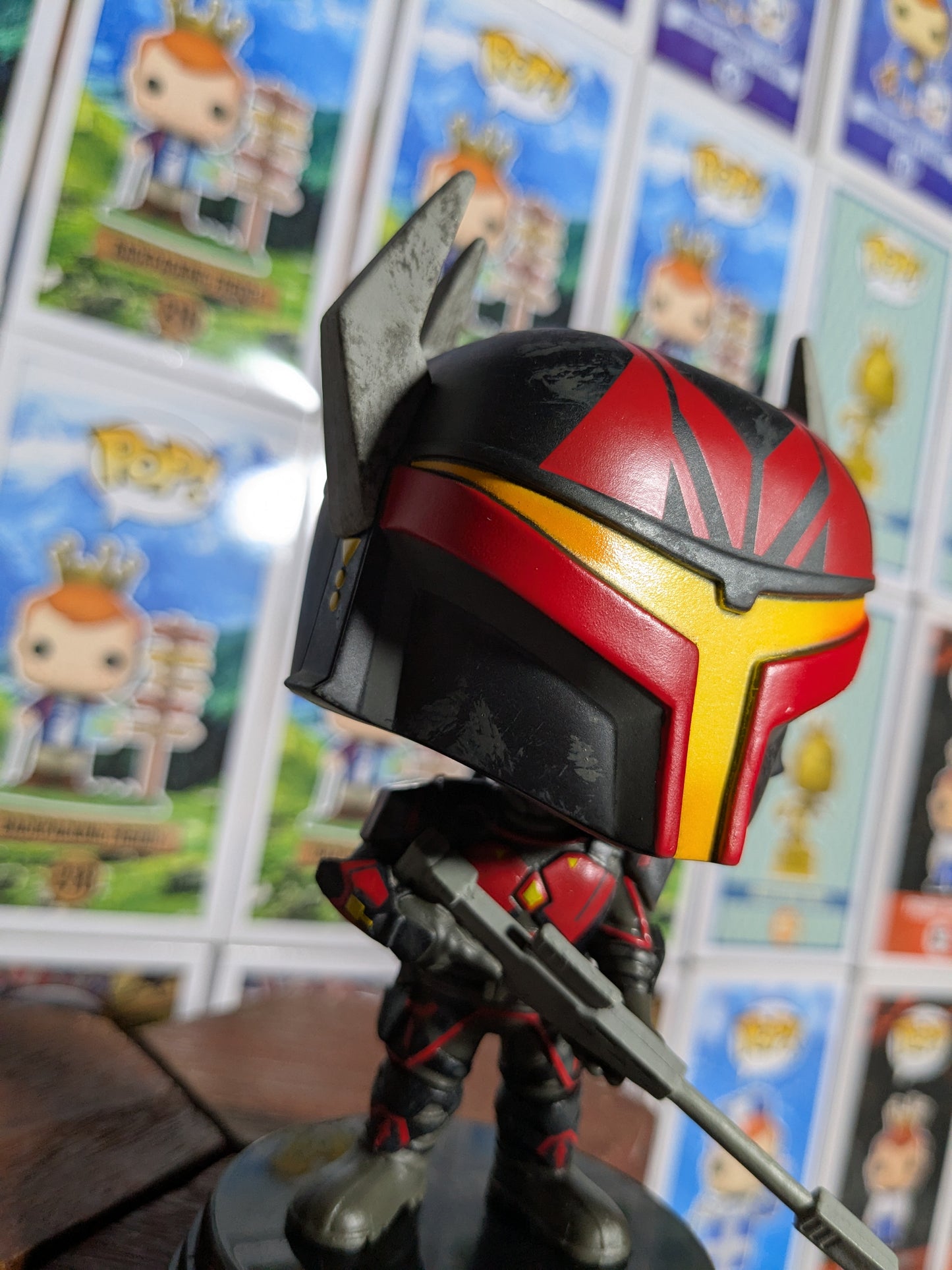 Funko pop : Darth Maul & Gar Saxon (Glow/Damaged Box/Opened)