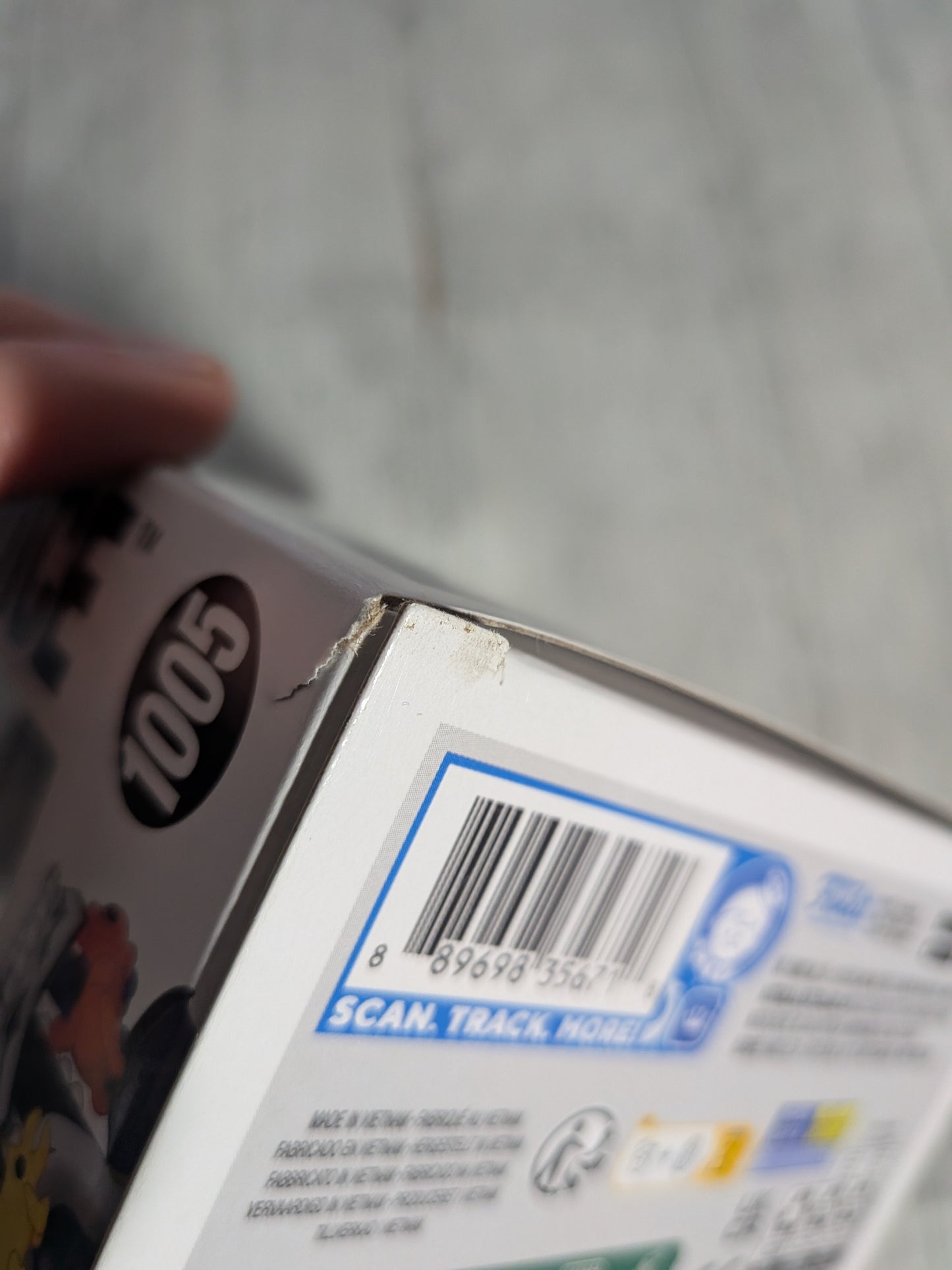 Funko pop Beetlejuice #1005 - Beetlejuice (Damaged Box)