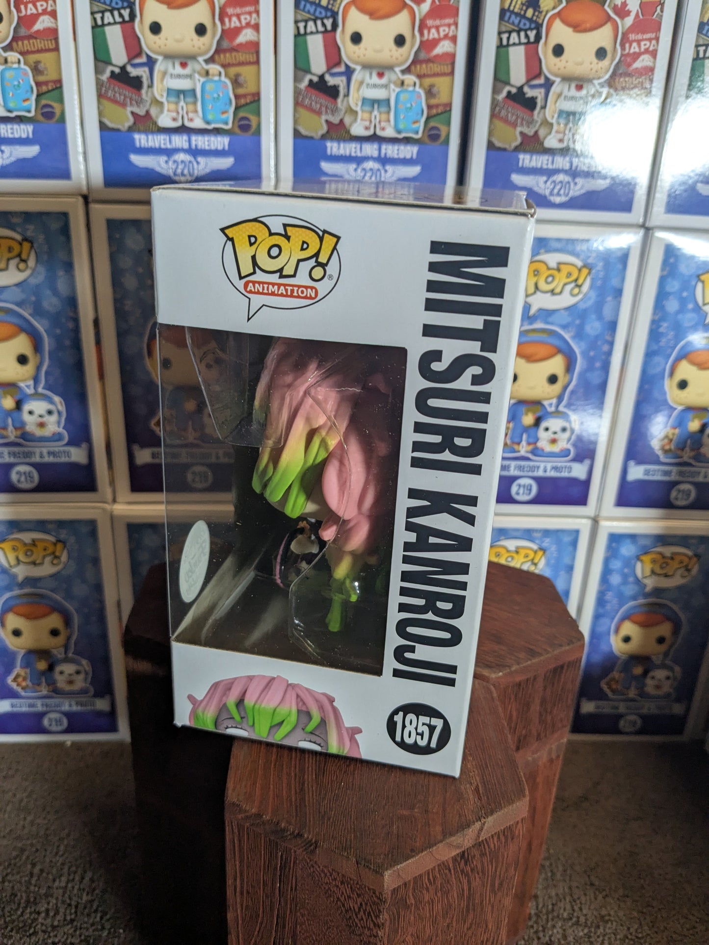 Funko pop 1857: Mitsuri Kanroji