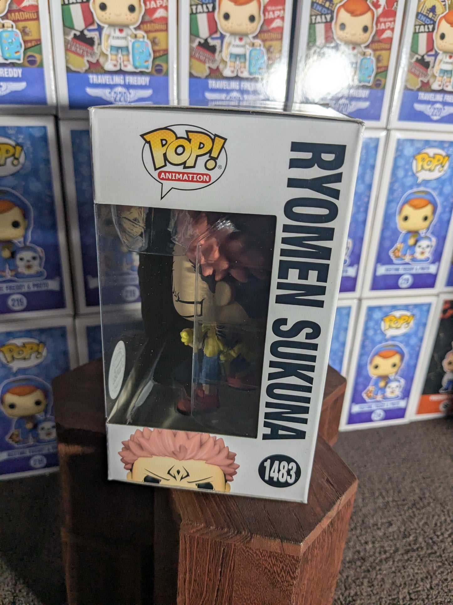 Funko pop 1483 : Ryomen Sukuna Tearing Shirt