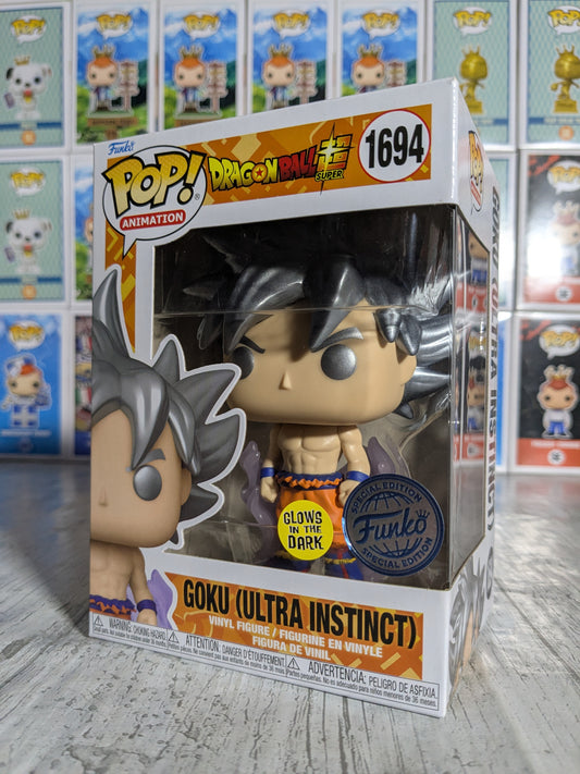 Funko pop 1694 : Goku (Ultra instinct) (Glow)