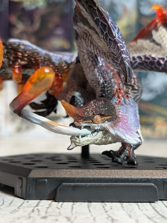 Capcom Figure Builder - CFB Vol. 26 - Monster Hunter Rise Sunbreak - Risen Chameleos - (~10cm)