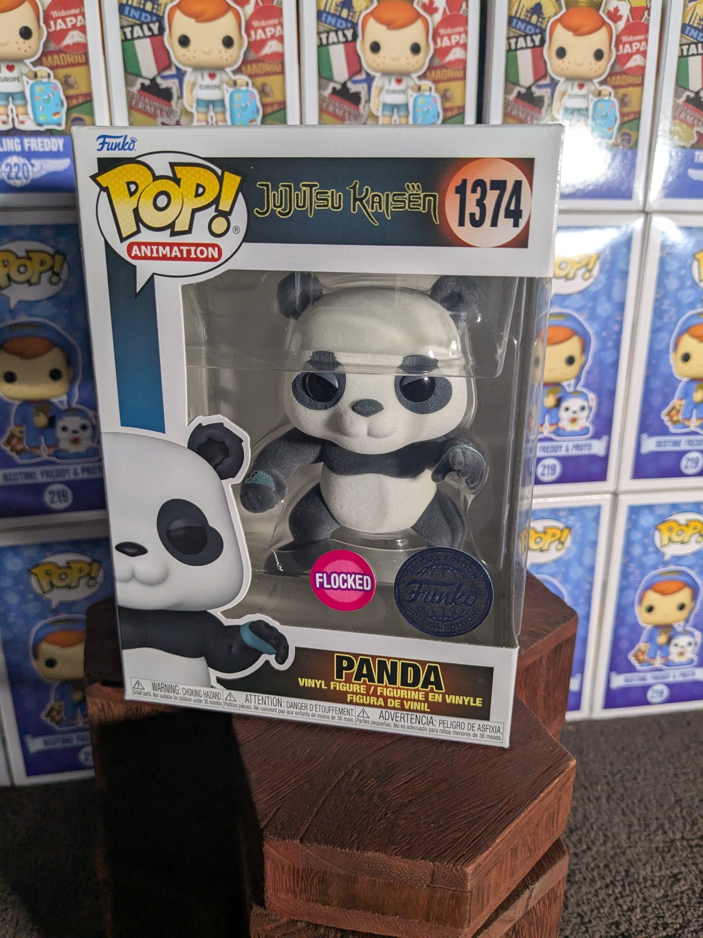 Funko pop 1374 : Panda (Flocked)