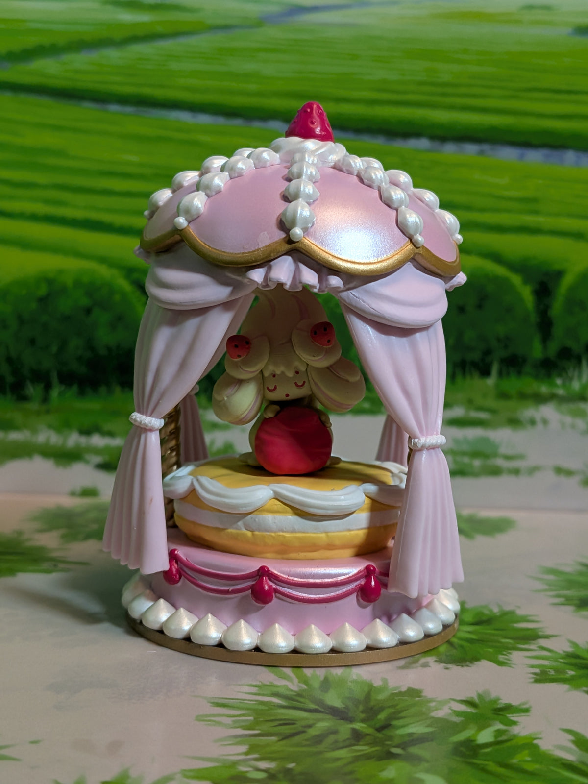 Re-Ment Pokémon Nighty Night Collection - Charmilly / Alcremie (~10cm)