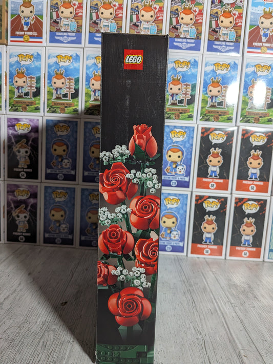 LEGO Icons #10328 - Bouquet of Roses (Damaged Box)