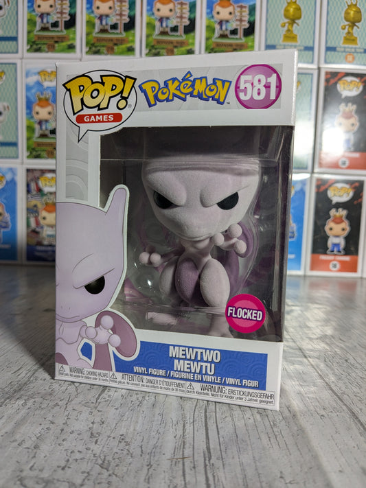 Funko pop 581 : Mewtwo (Flocked)