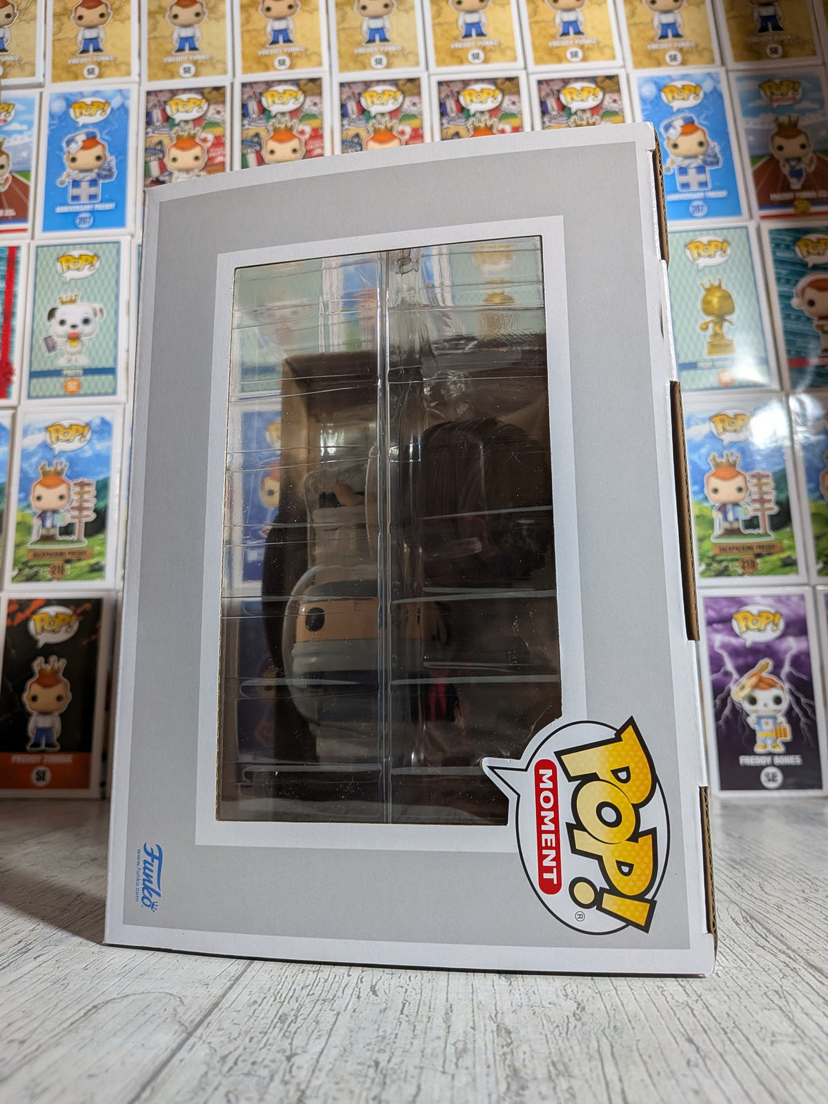 Funko Pop! Television - #1697 - Dexter Morgan (Pop! Moment / Web Exclusive)