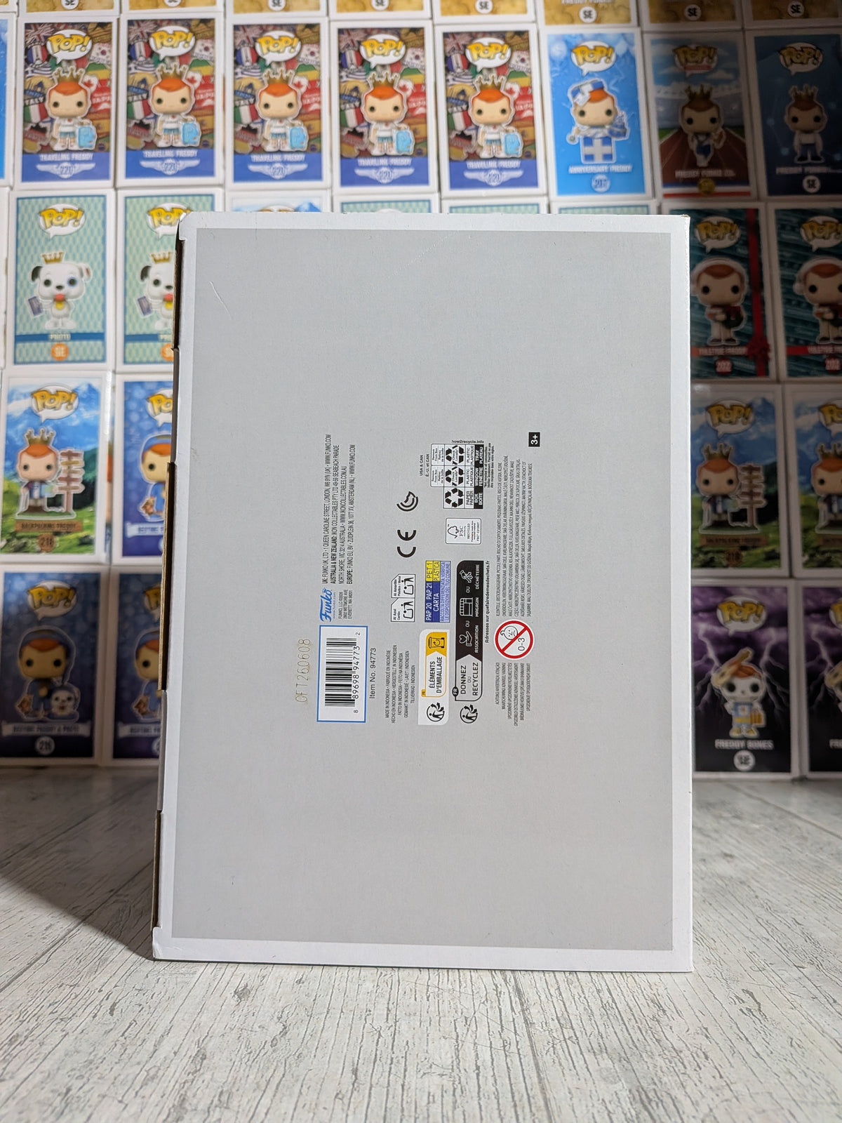 Funko Pop! Television - #1697 - Dexter Morgan (Pop! Moment / Web Exclusive)