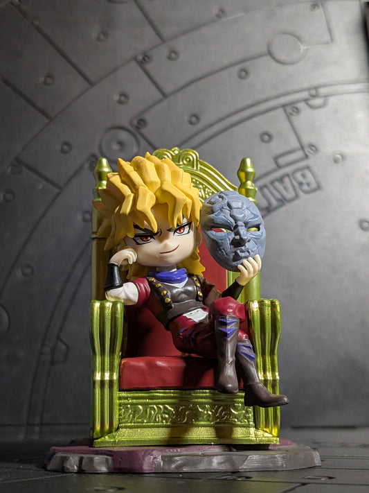 Re-Ment JoJo's Bizarre Adventure Phantom Blood & Battle Tendency auf DESK – Kollektion: Dio Brando