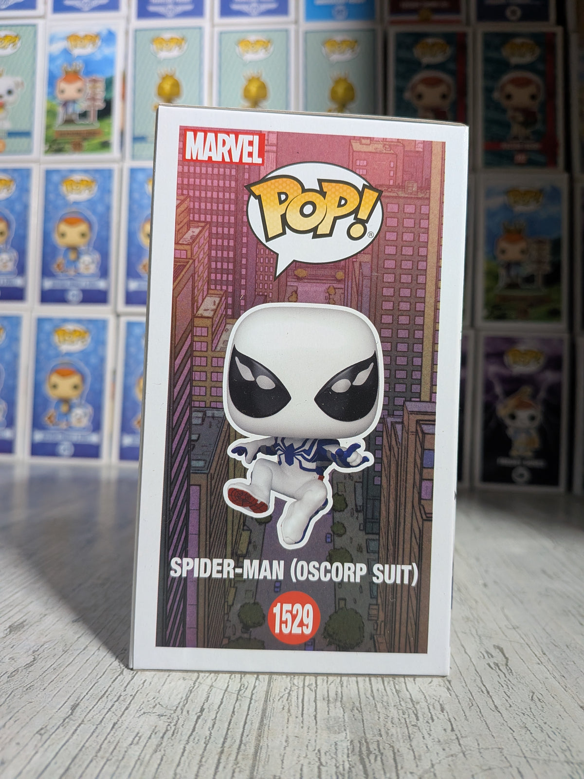 Funko Pop! Marvel - #1529 - Spider-Man (Oscorp Suit / Special Edition)