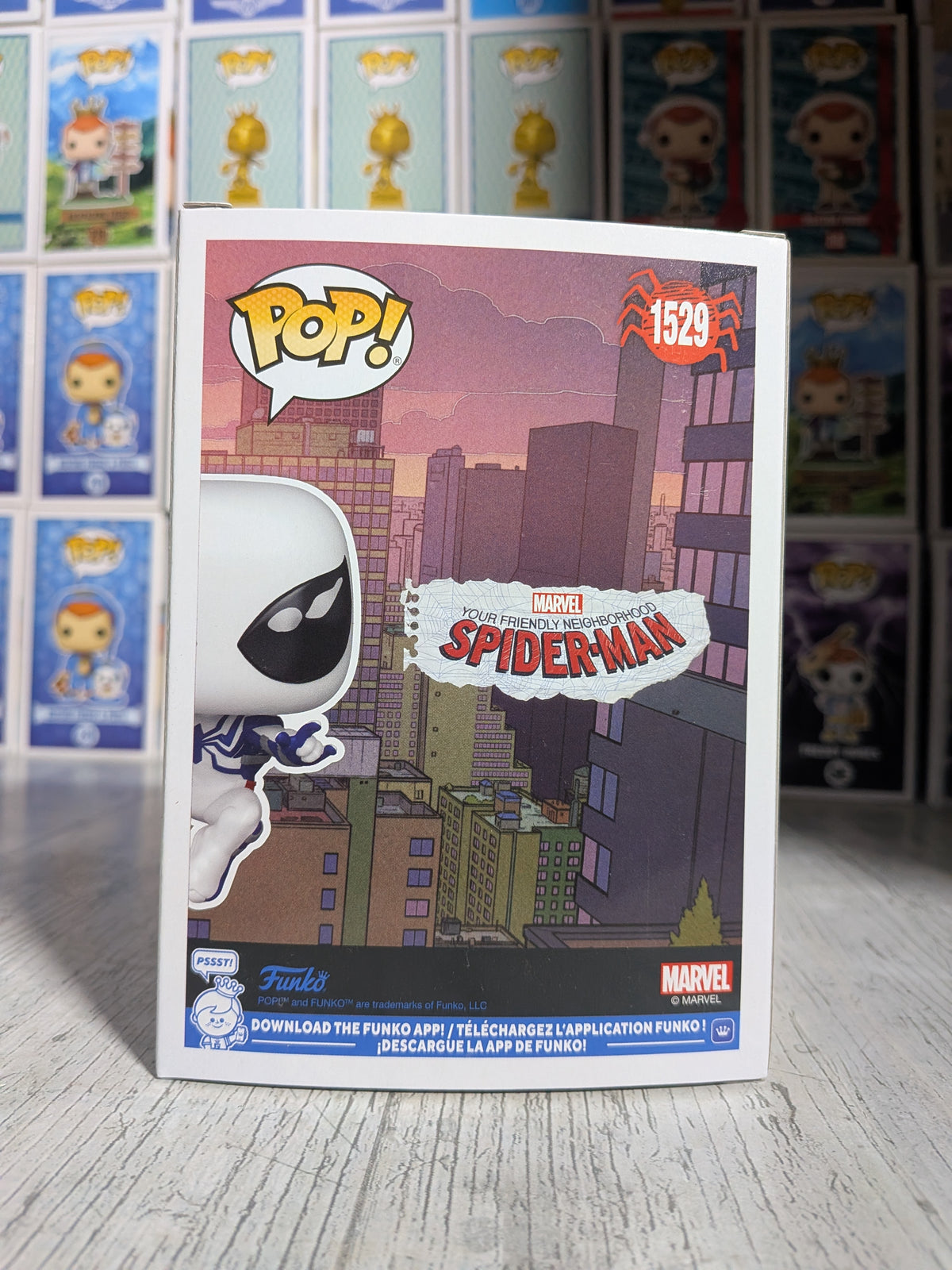 Funko Pop! Marvel - #1529 - Spider-Man (Oscorp Suit / Special Edition)
