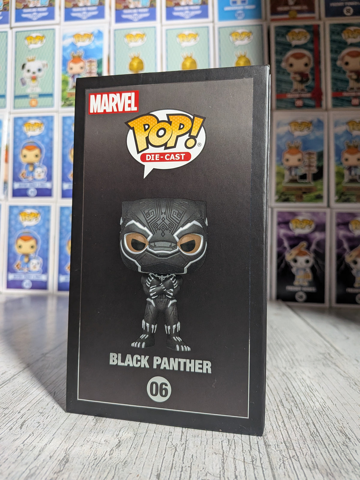 Funko Pop! Marvel - #06 - Black Panther (Die-Cast - Exclusive)