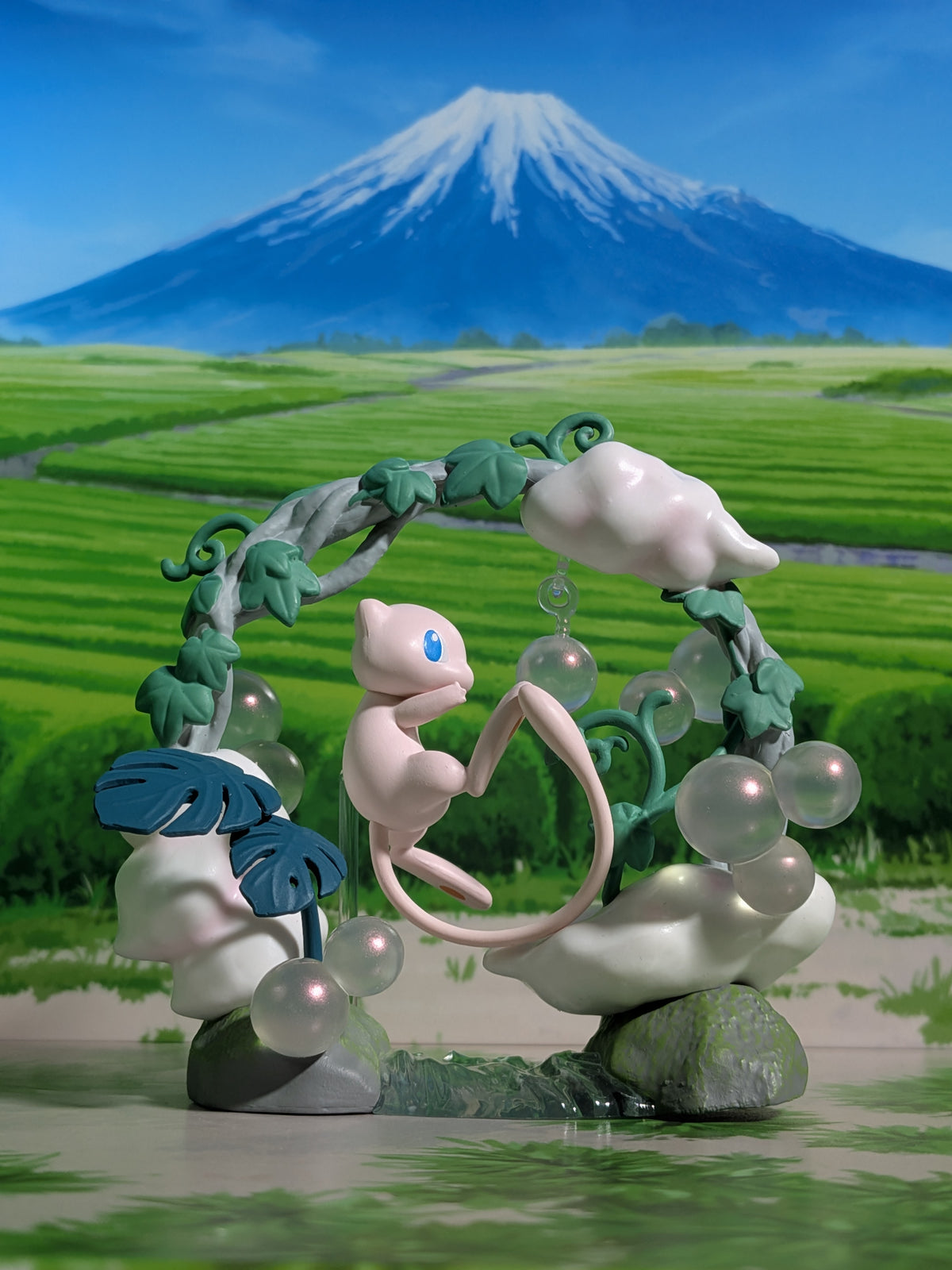 Re-Ment Pokémon Circular Diorama Collection 2 - Mew | Mew (~10cm)